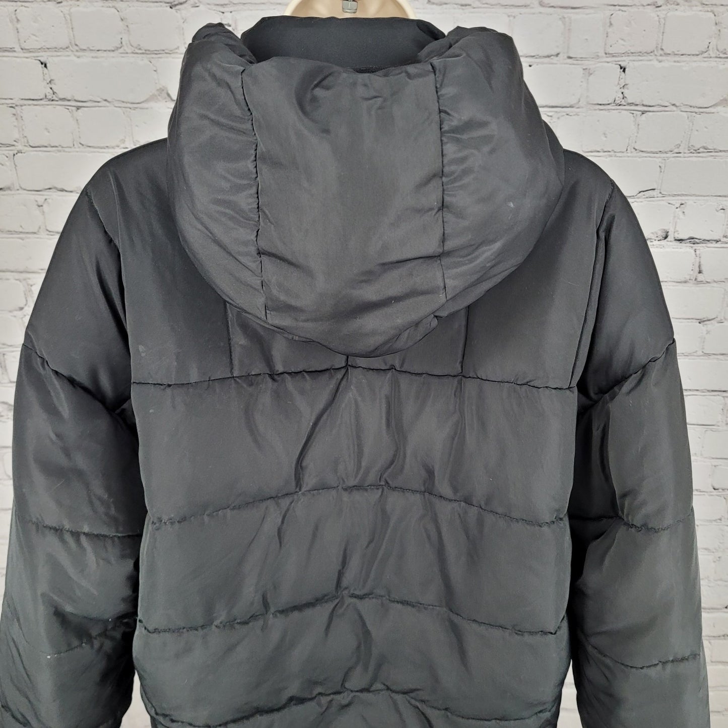 Urban Outfitters Black Hooded Fleece Lined Insulated Puffer Jacket Size Medium M