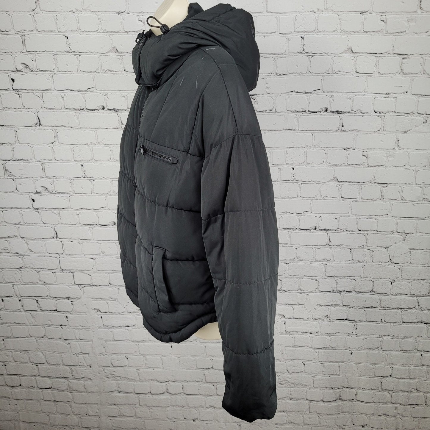 Urban Outfitters Black Hooded Fleece Lined Insulated Puffer Jacket Size Medium M