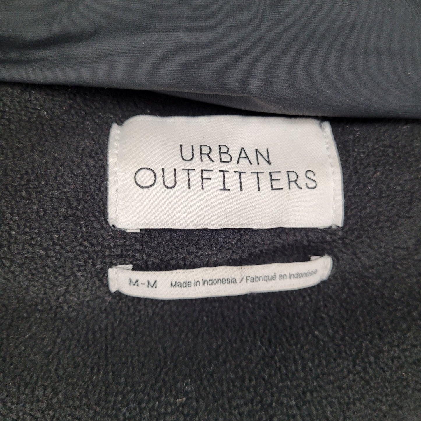 Urban Outfitters Black Hooded Fleece Lined Insulated Puffer Jacket Size Medium M