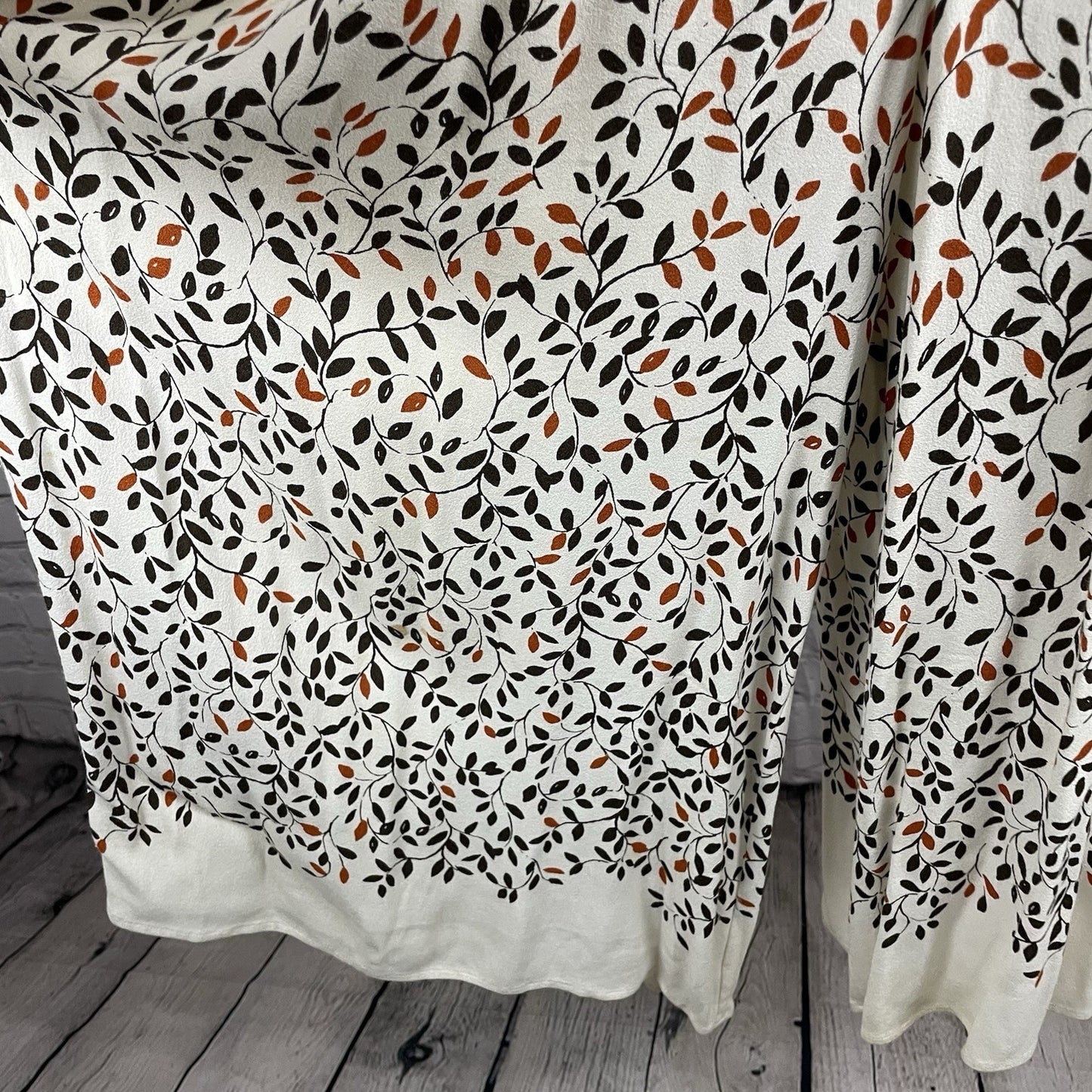 Elevenses Anthropologie Ivory Leaf Printed Pleated Sleeveless Jumper Size XS