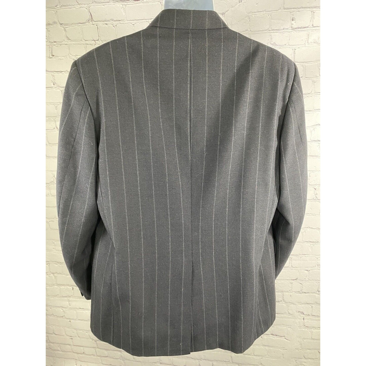 Cricketeer Dillards Gray Pinstripe 2 Button Blazer Jacket Inner Pockets Black 44