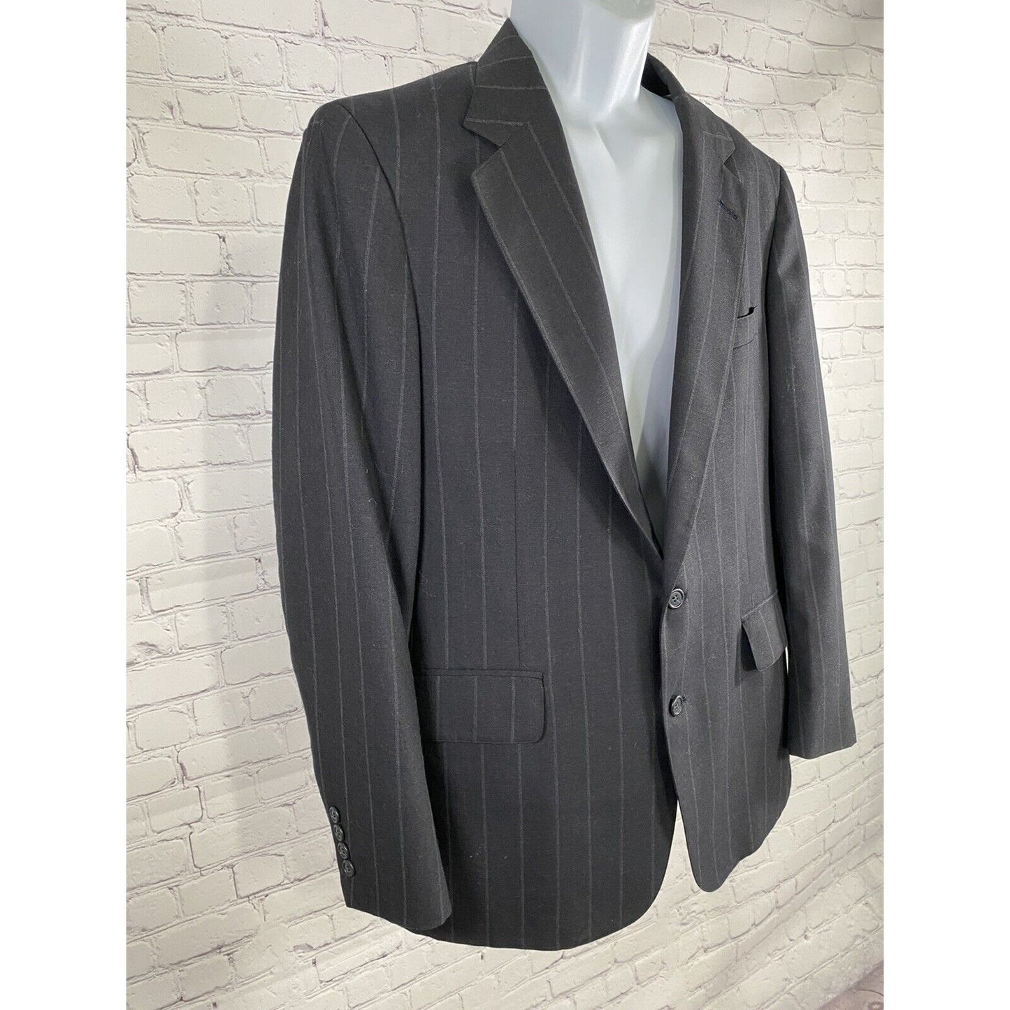 Cricketeer Dillards Gray Pinstripe 2 Button Blazer Jacket Inner Pockets Black 44