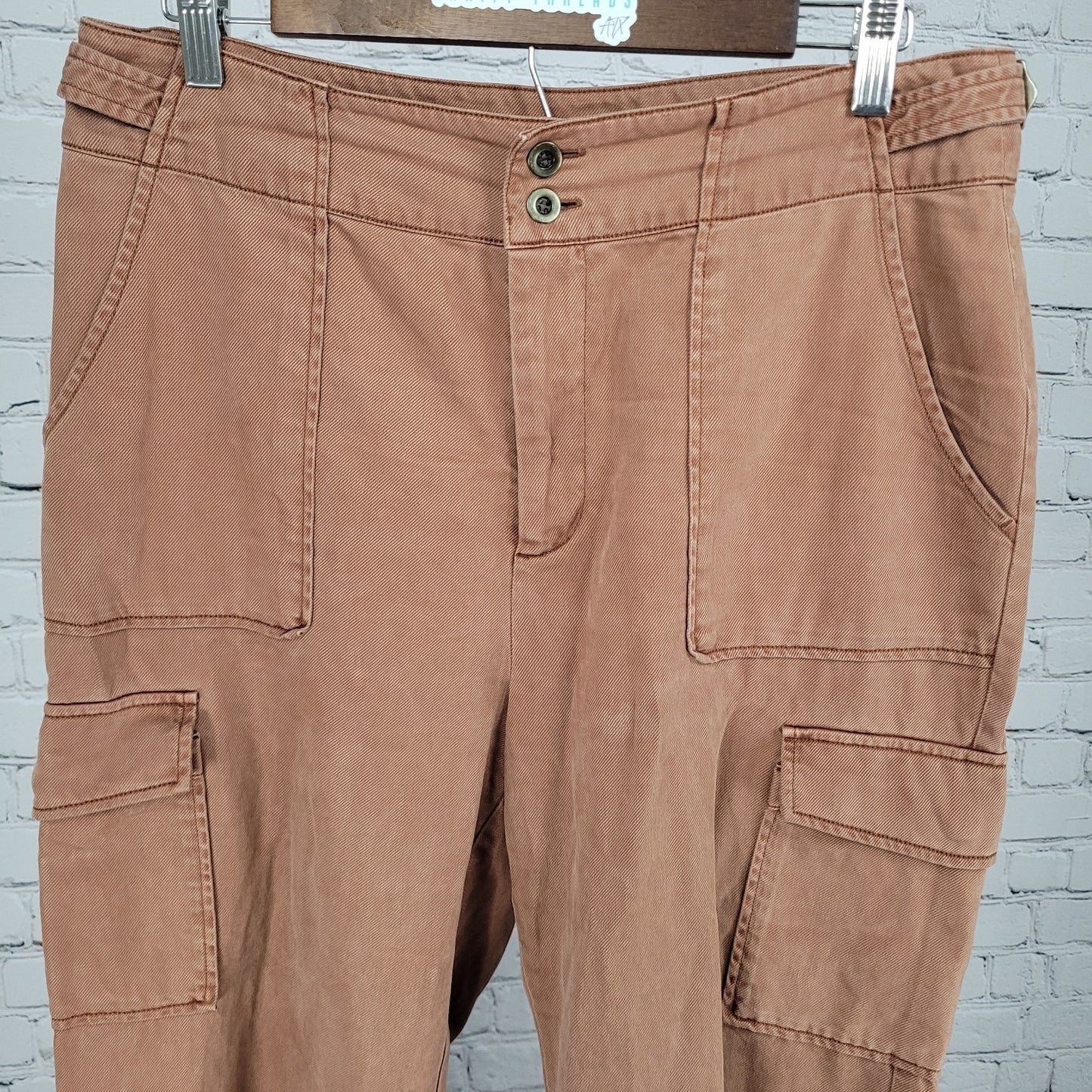 Nicole Miller Muted Orange Twill Adjustable Waist Cargo Pants Size 10 (30x25)