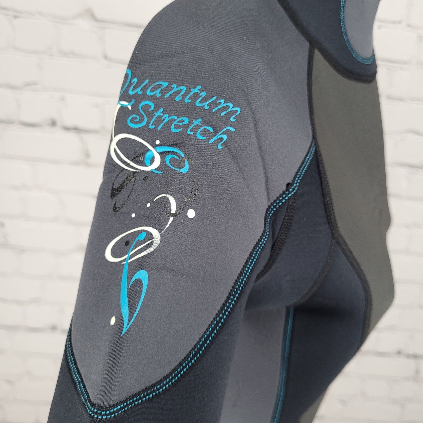 Aqualung Sport Black 3mm Quantum Stretch Shorty Springsuit Wetsuit Size 9/10