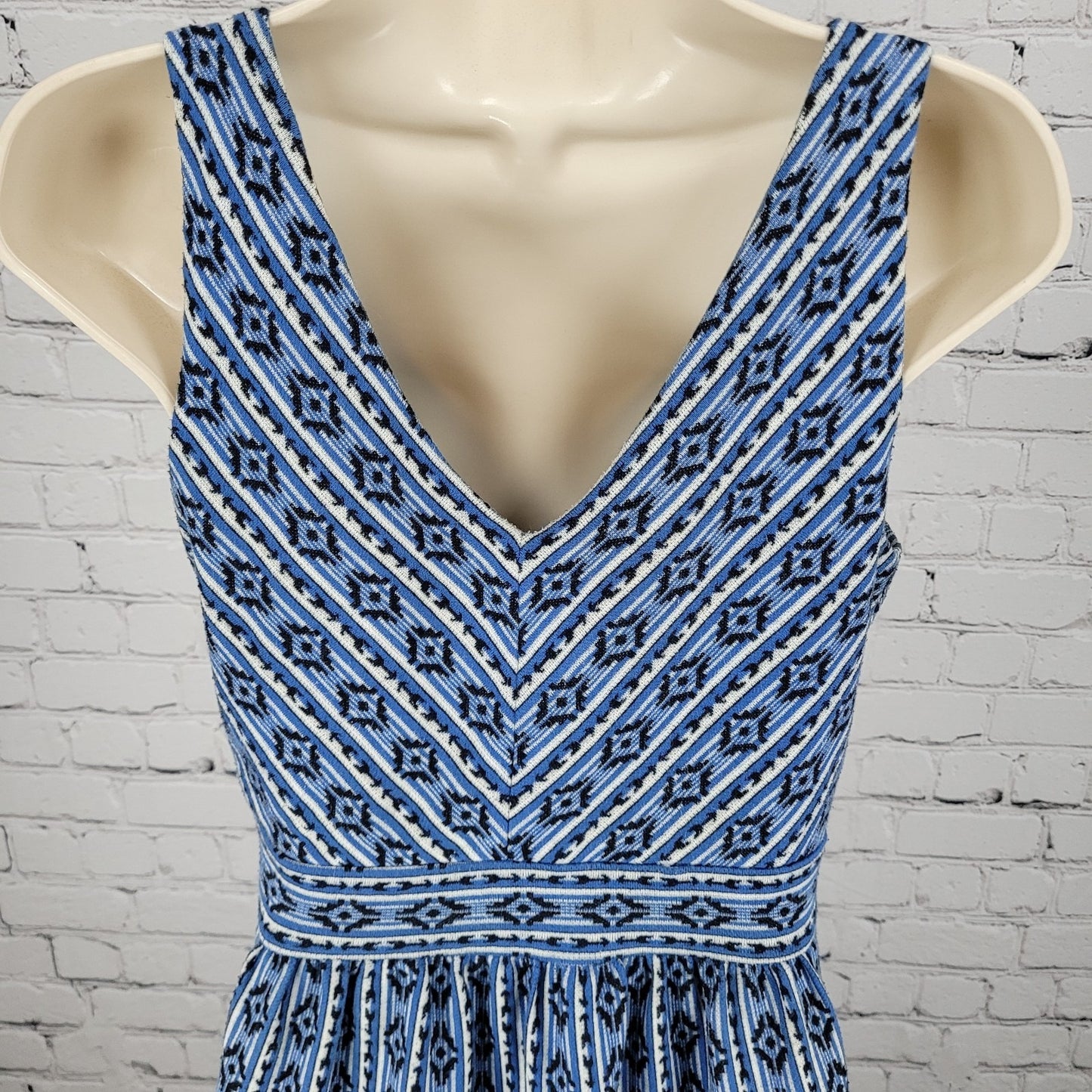 Maeve Anthropologie Blue Geometric Sleeveless Stretch Fit & Flare Dress Size 8