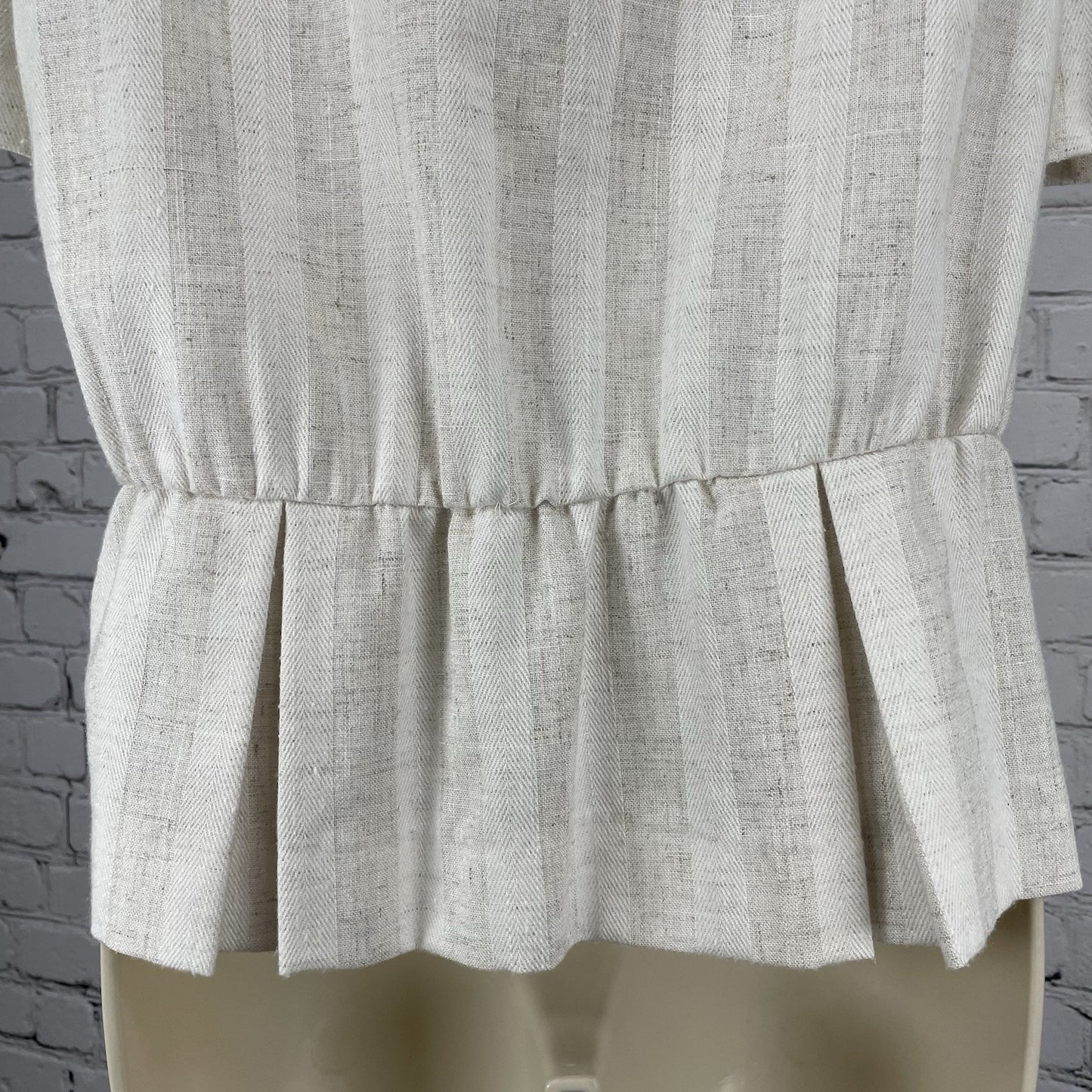 VTG Leslie Fay Petite Beige Flax Blend Button Up Puff Sleeve Blouse USA Made 14P