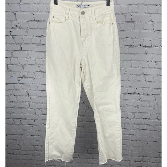 Zara Ivory Cream Denim High Rise Straight Leg Raw Hem Jeans Size 0 (23x28.5)