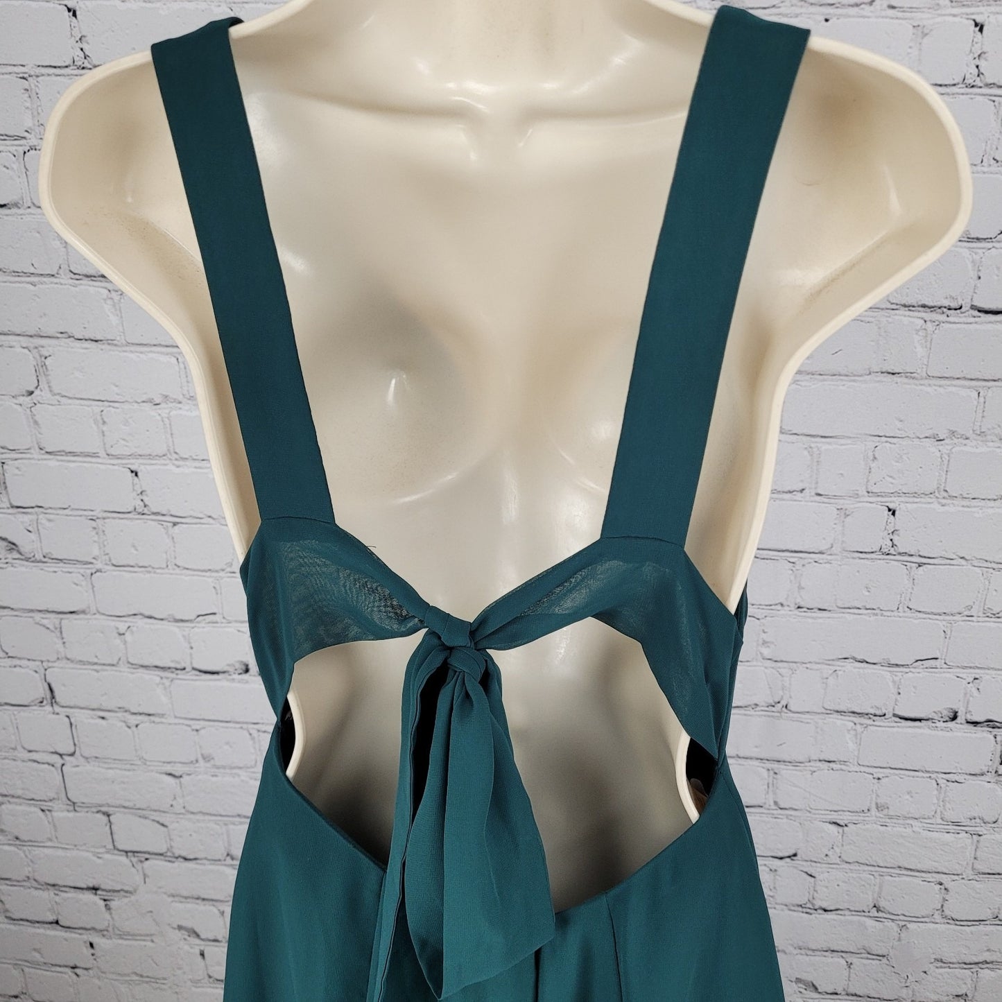 Azazie Dark Green Chiffon Tie Back Padded Bridesmaid Maxi Dress Gown Size C