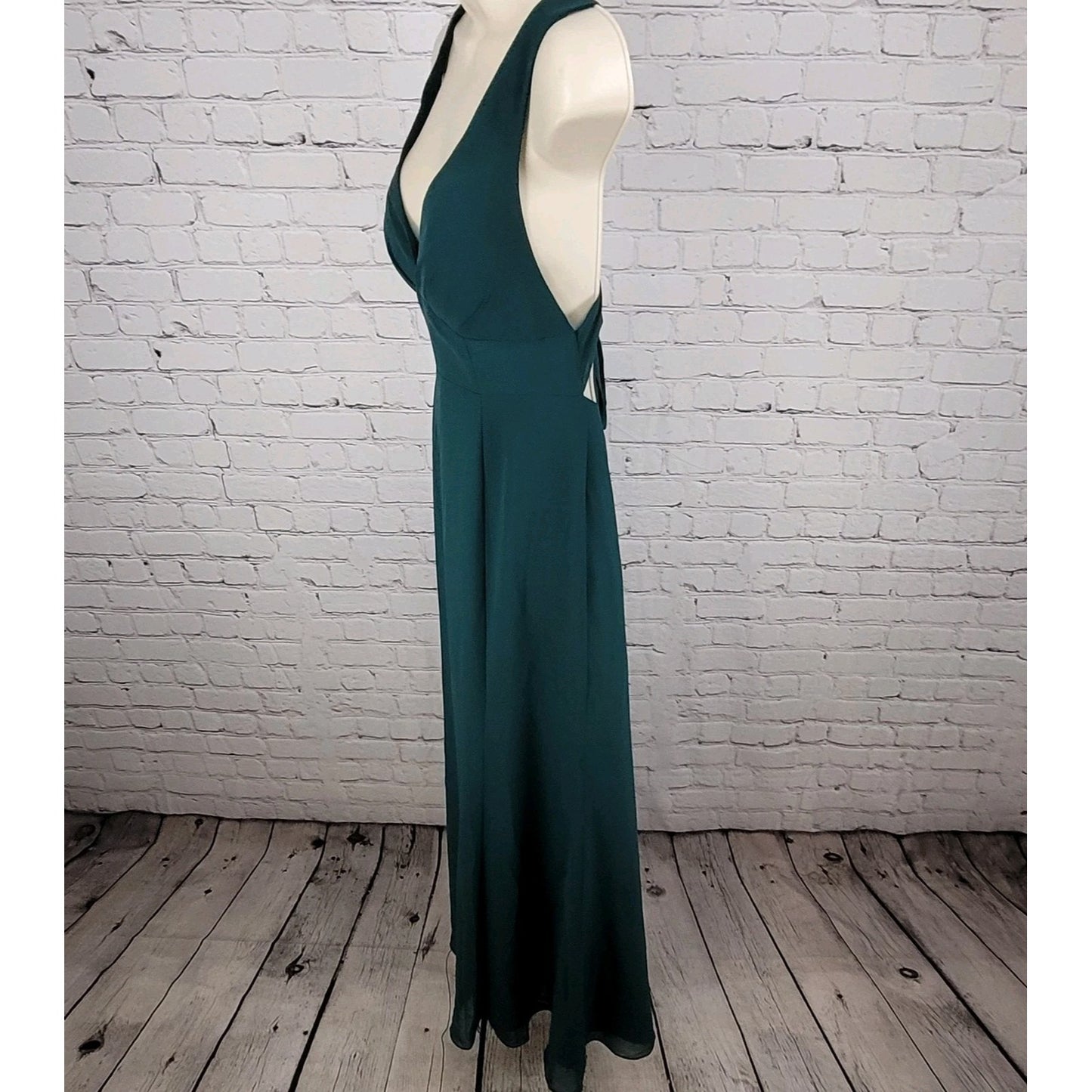 Azazie Dark Green Chiffon Tie Back Padded Bridesmaid Maxi Dress Gown Size C