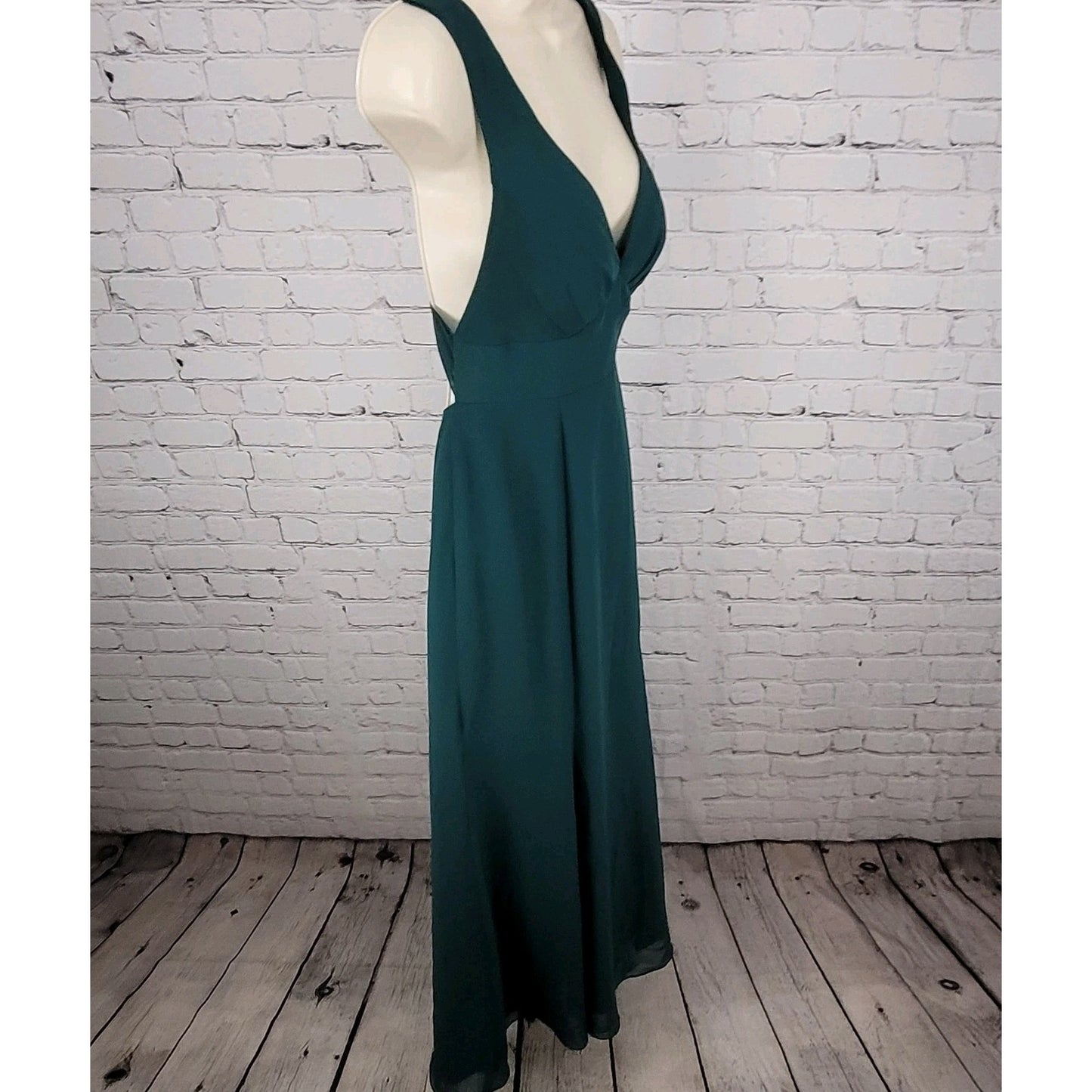 Azazie Dark Green Chiffon Tie Back Padded Bridesmaid Maxi Dress Gown Size C