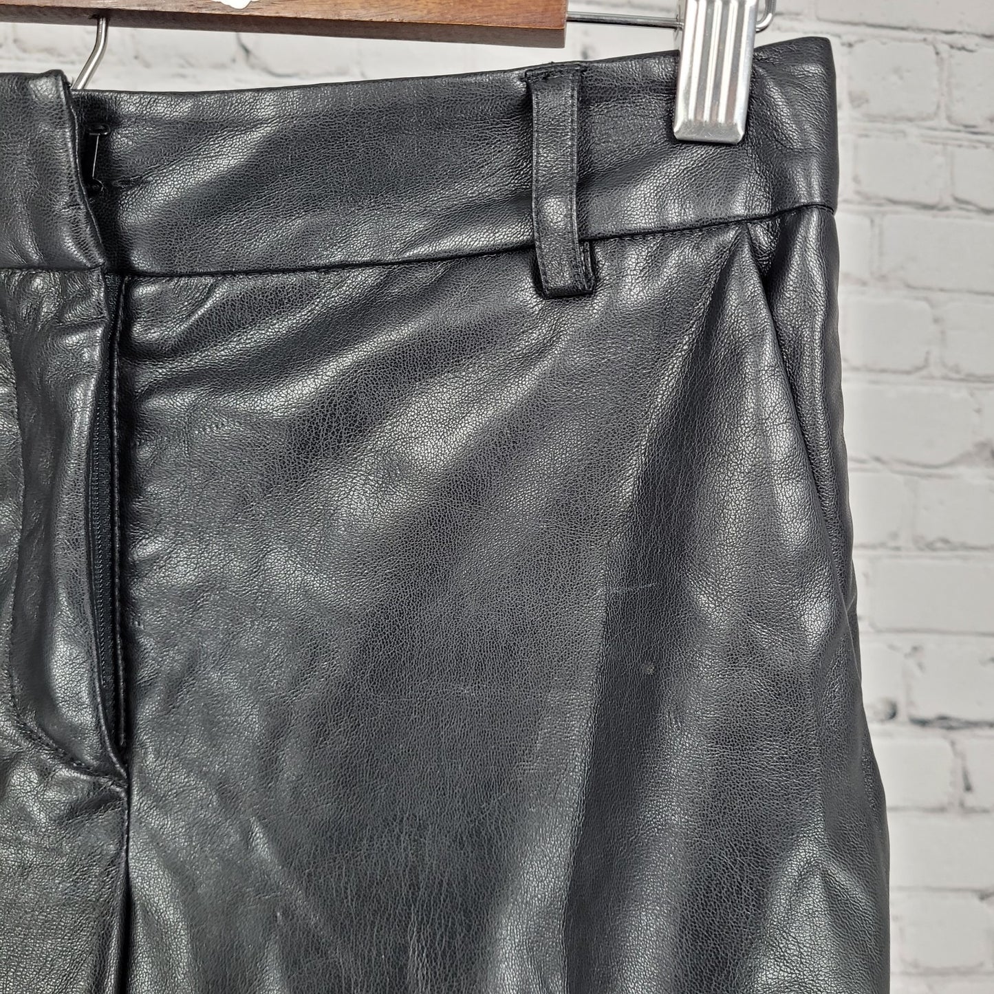 Velvet Black Faux Leather Mid Rise Straight Ankle Pants USA 2 (27x26)