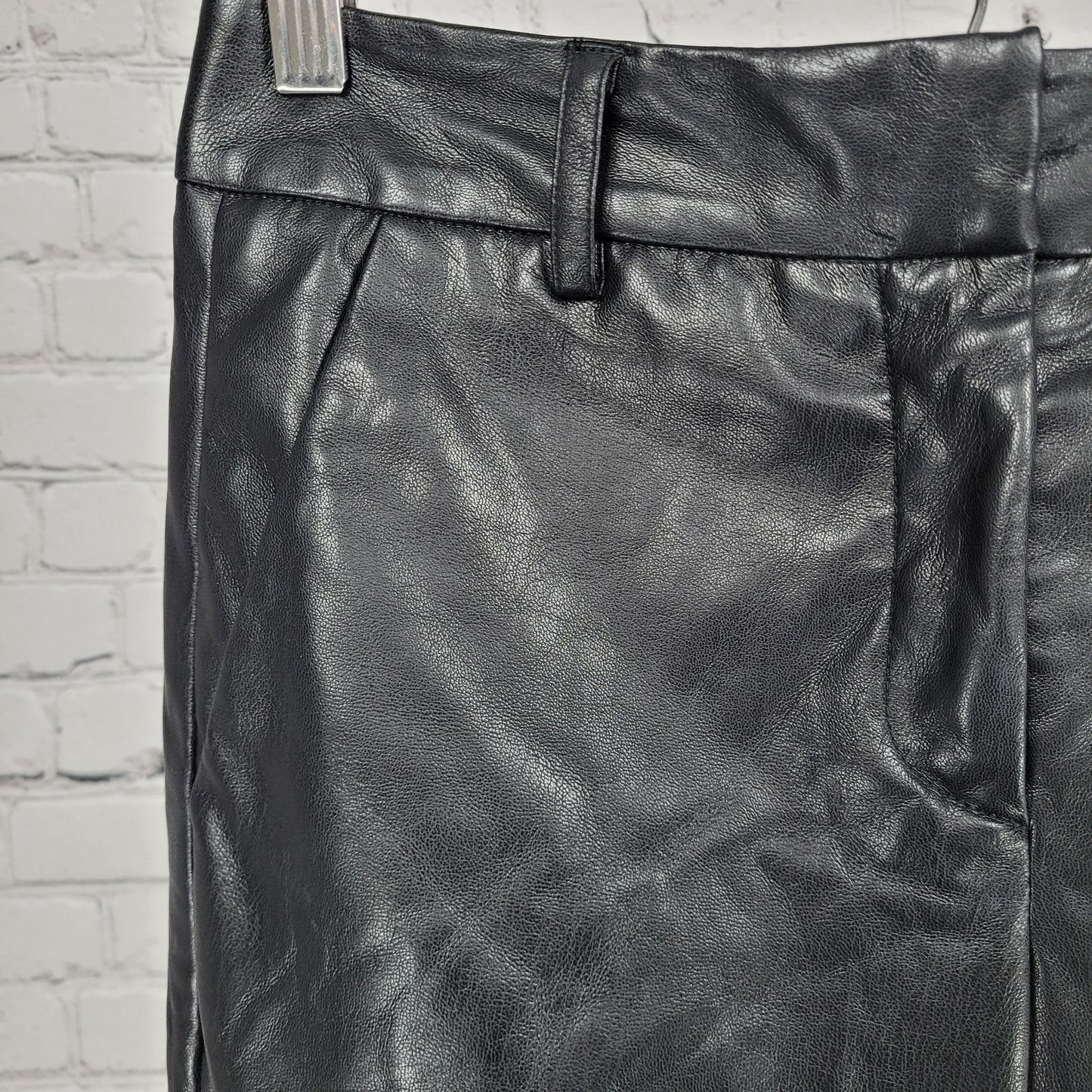 Velvet Black Faux Leather Mid Rise Straight Ankle Pants USA 2 (27x26)