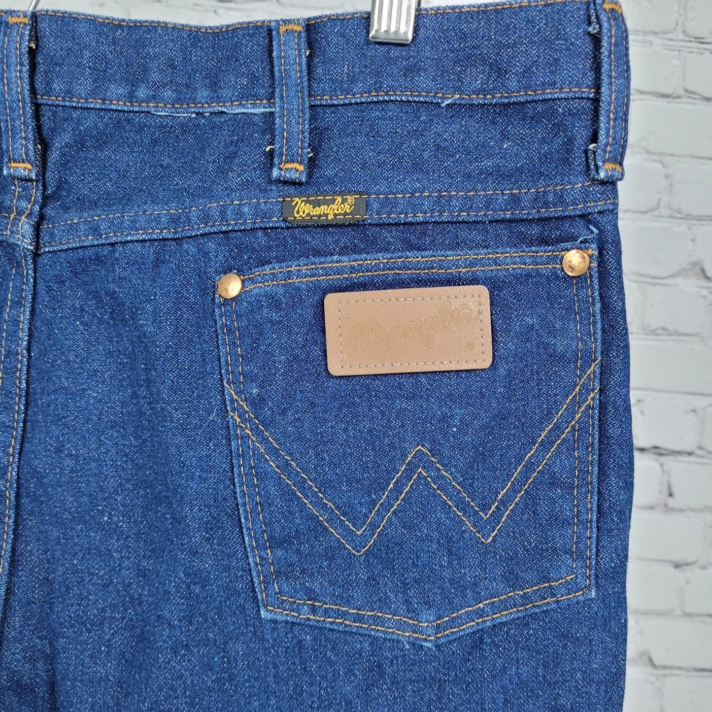 Wrangler Blue Denim 100% Cotton Straight Western Cowboy Jeans USA 38x30 (35x27)
