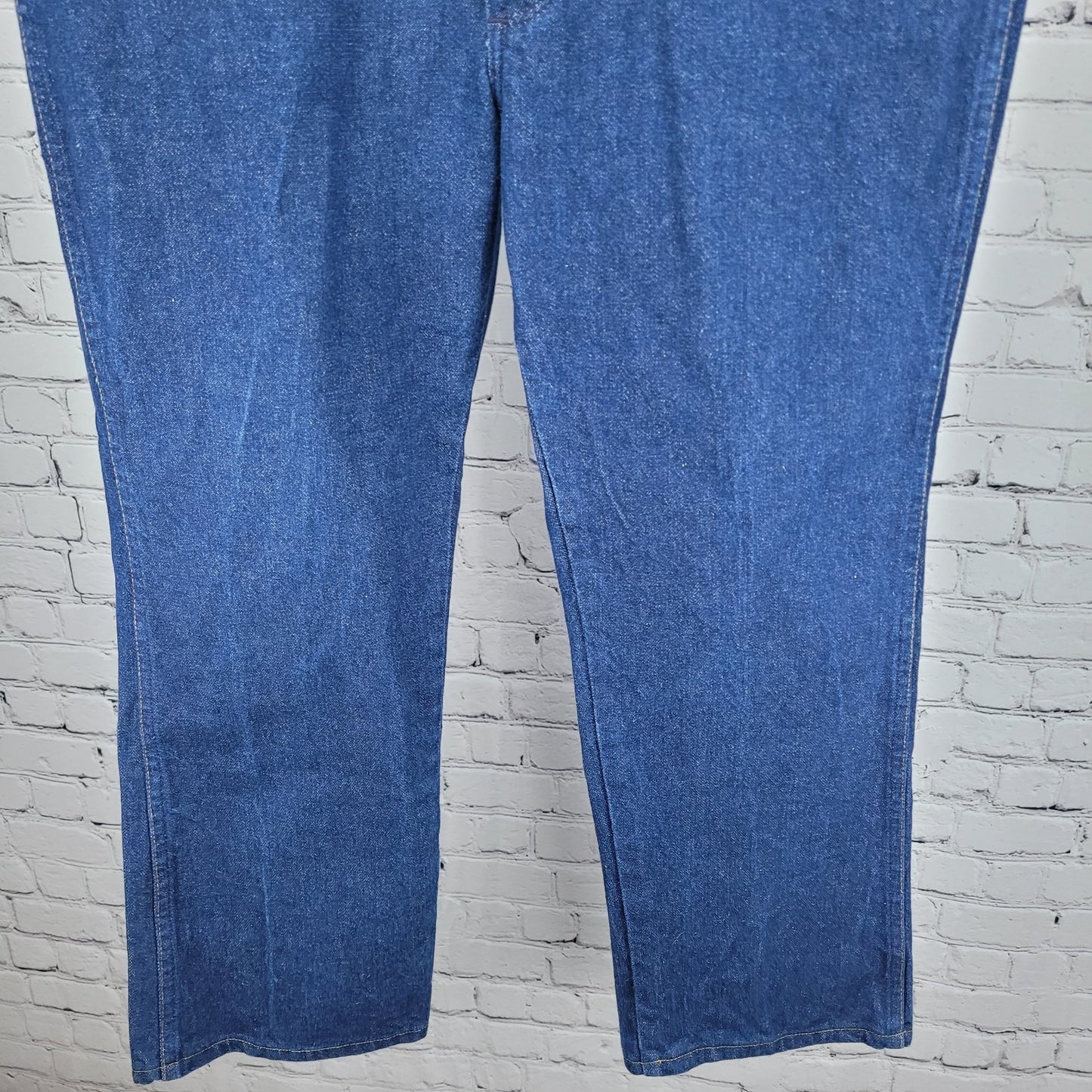 Wrangler Blue Denim 100% Cotton Straight Western Cowboy Jeans USA 38x30 (35x27)