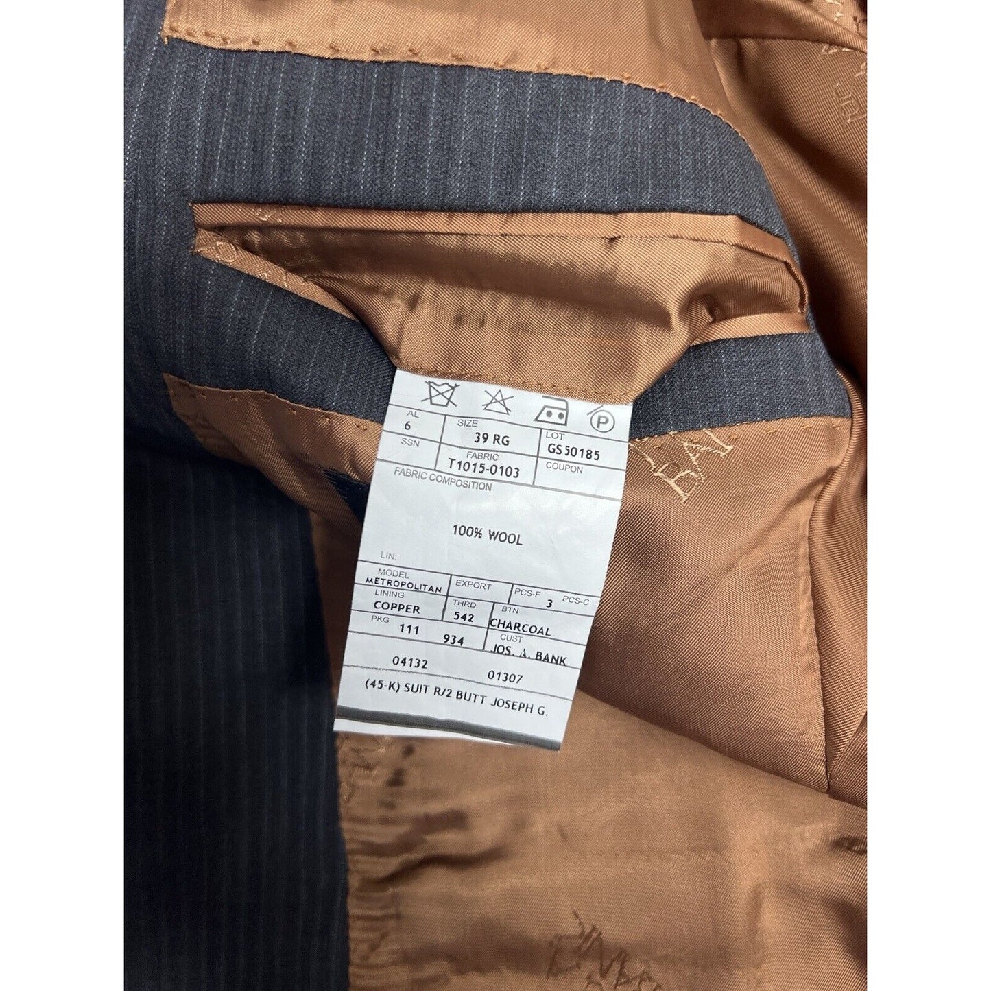 Jos A Bank Metropolitan Charcoal Pinstripe Blazer Slim Fit Cooper Lining 39RG