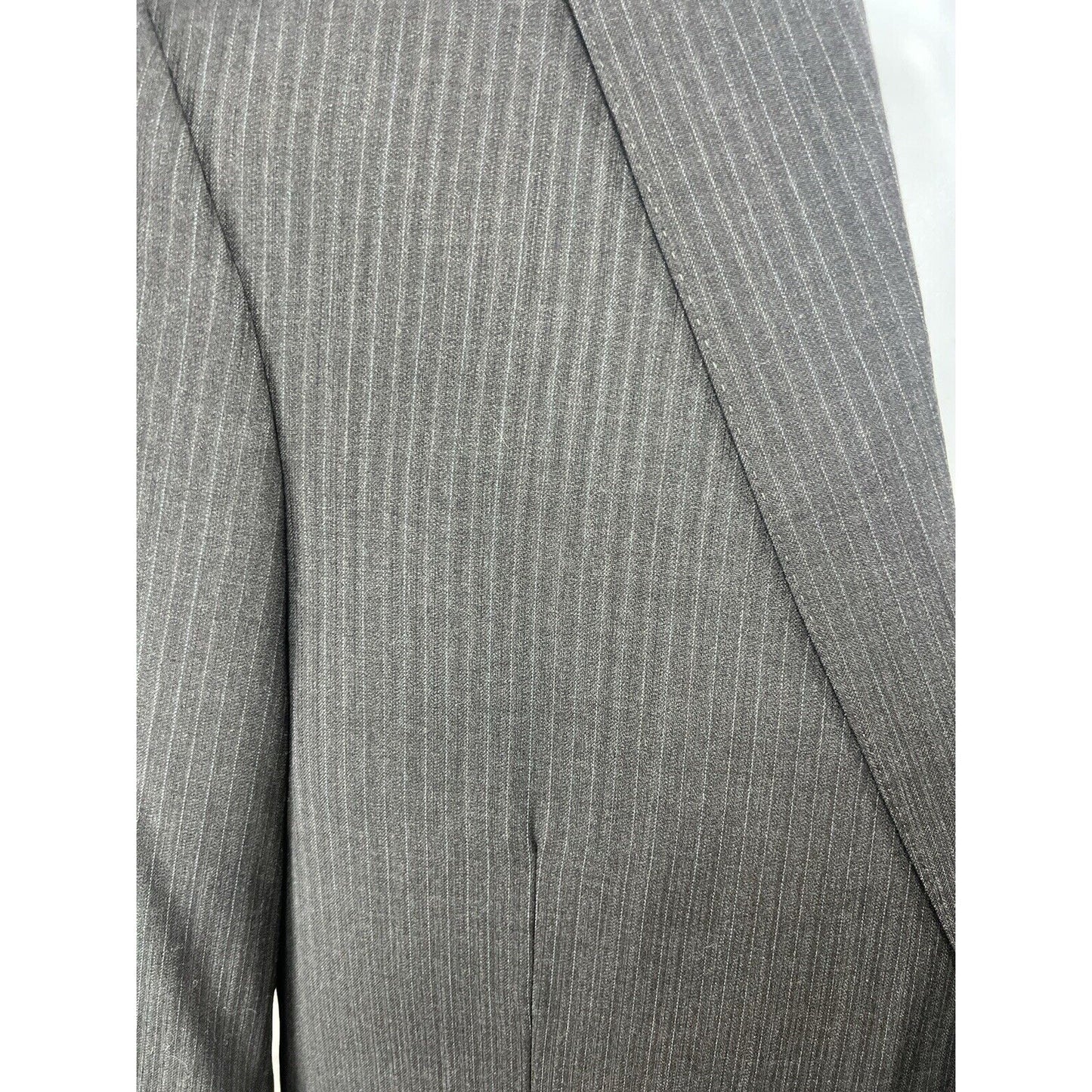 Jos A Bank Metropolitan Charcoal Pinstripe Blazer Slim Fit Cooper Lining 39RG