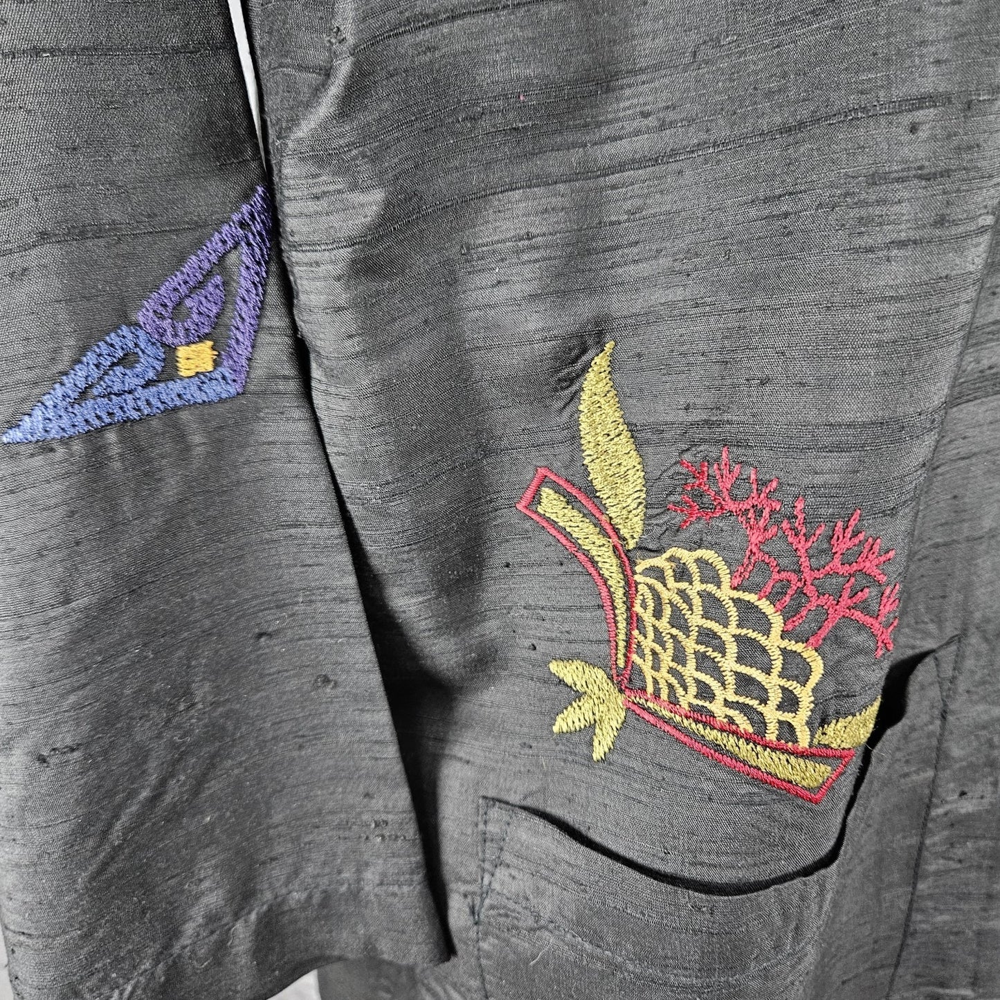 Chico's Design Black 100% Silk Embroidered 3/4 Sleeve Button Shirt Jacket 1 US 8