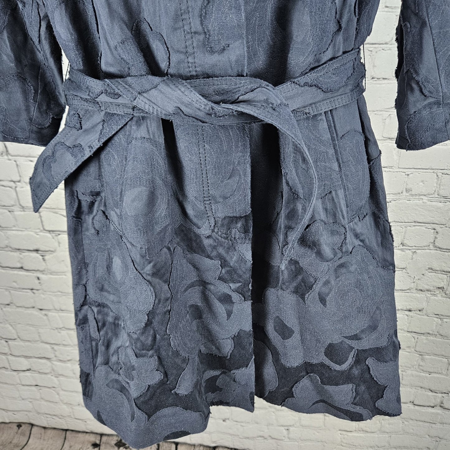 LaVia 18 Navy Floral Belted Buttoned 3/4 Sleeve Collared Lined Jacket 40 US 4