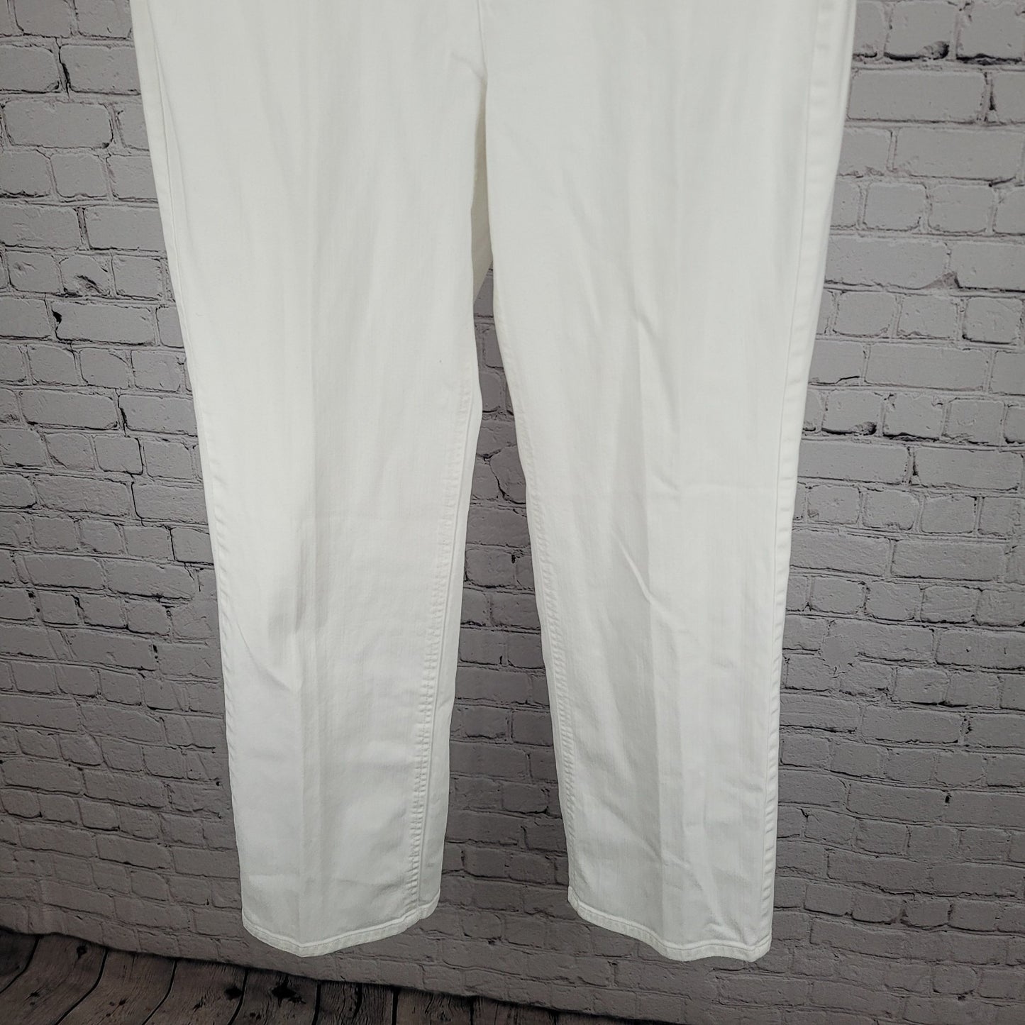 Talbots White Stretch Denim High Rise Straight Leg Jeans 14 (33x30)