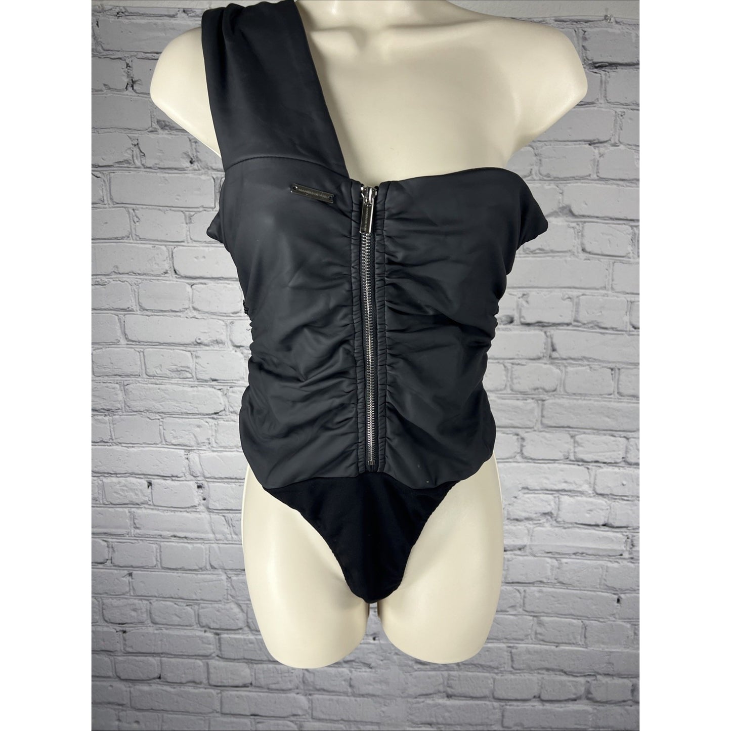Maniere de Voir Black Cinchable Top Faux Matte Leather Bodysuit Women's US 8