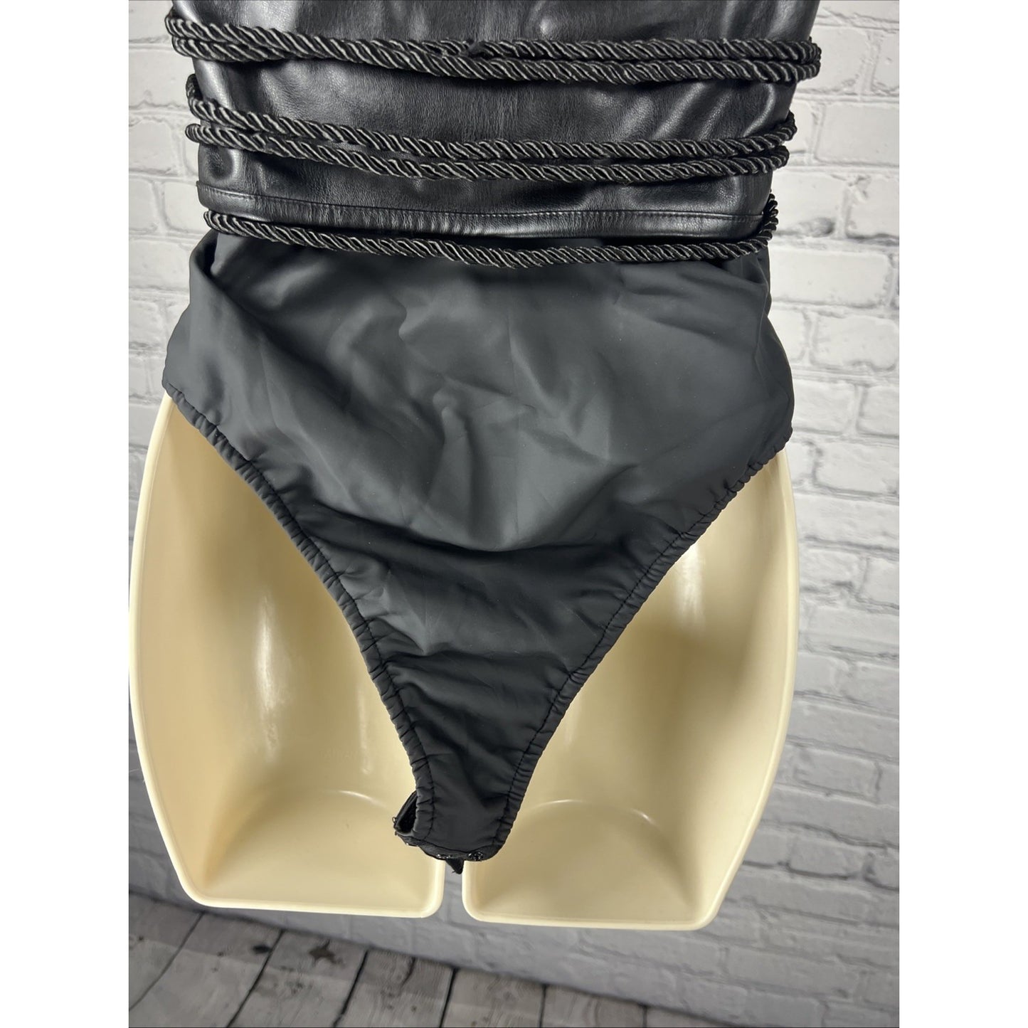 Maniere de Voir Black Cinchable Top Faux Matte Leather Bodysuit Women's US 8