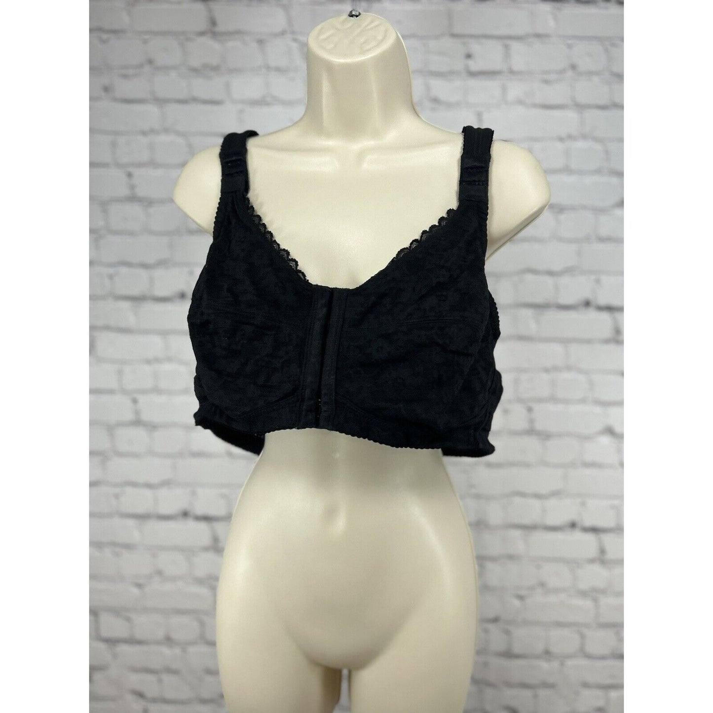 Delimira Front Closure Wireless Unlined Floral Lace Stretch Black Bra  Size 46B