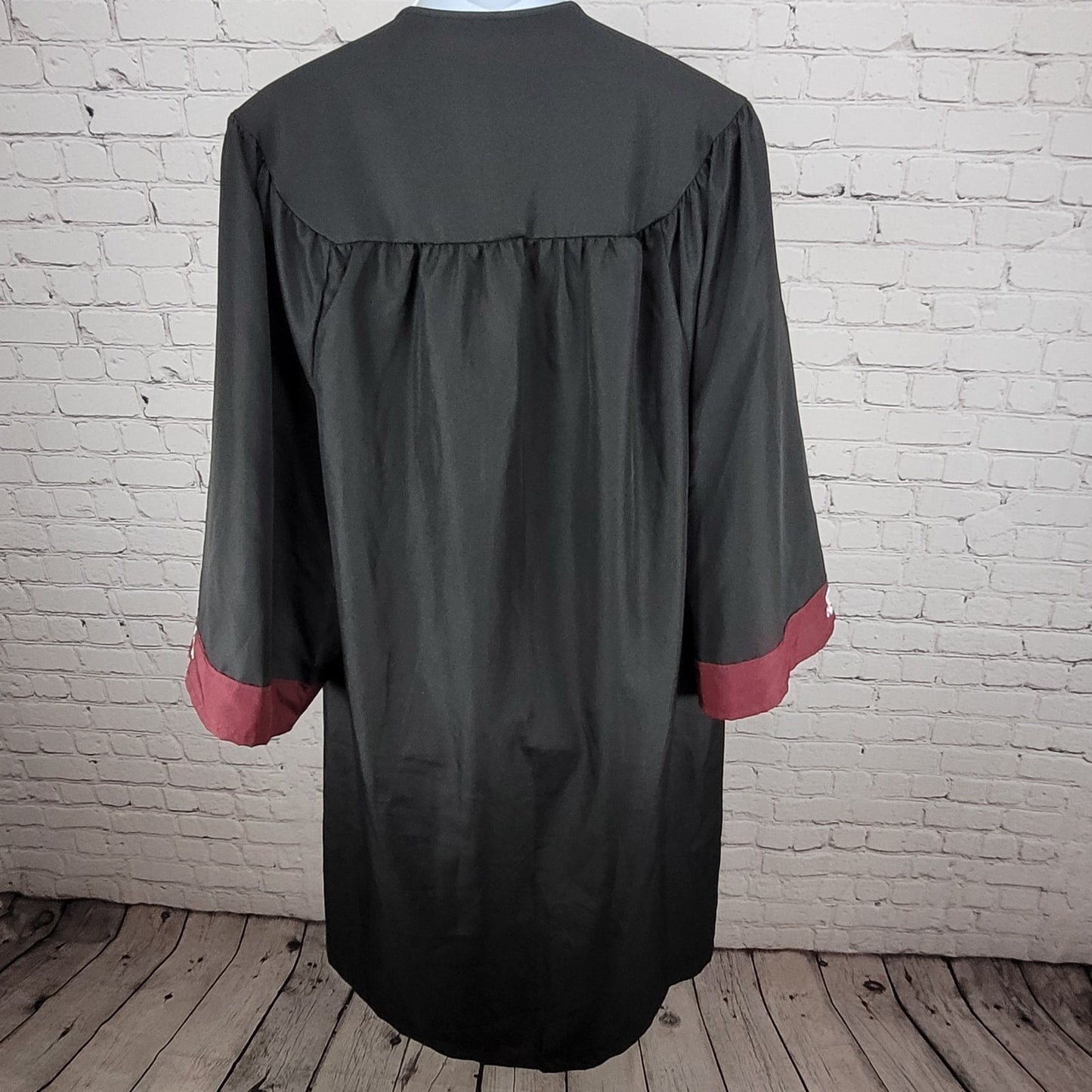NWT Herff Jones Black Texas A&M University Official Collegiate Gown 5'5"-5'6"