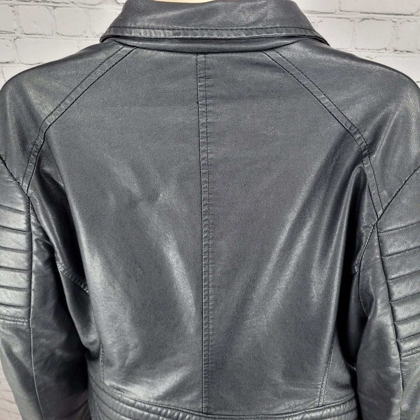 BLANKNYC Black Vegan Leather Moto Biker Collared Zipped Padded Jacket Size XL