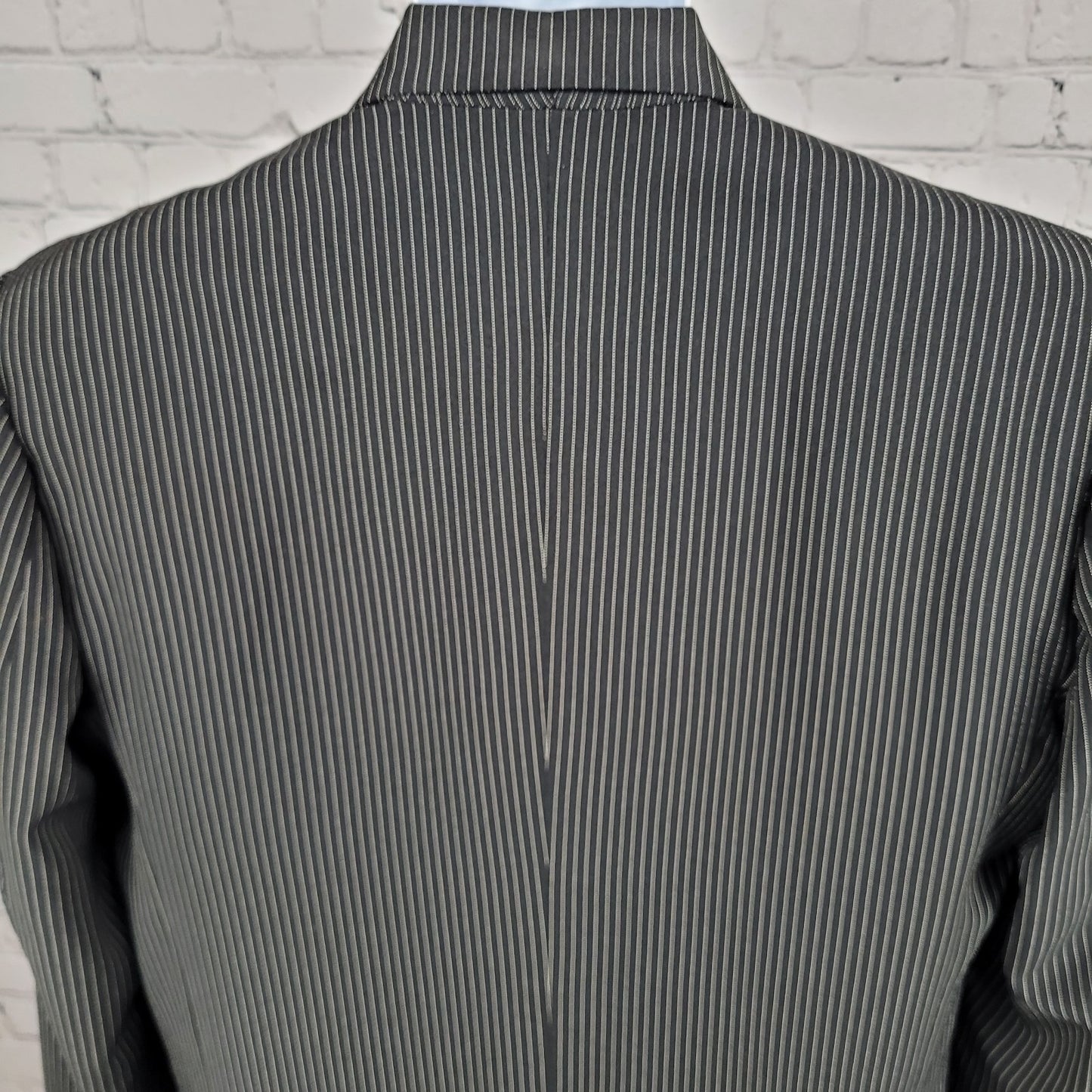 Sim's Cut Tailor Black Pinstriped Full Suit Set 4 Button Jacket 41L Pants 31x31