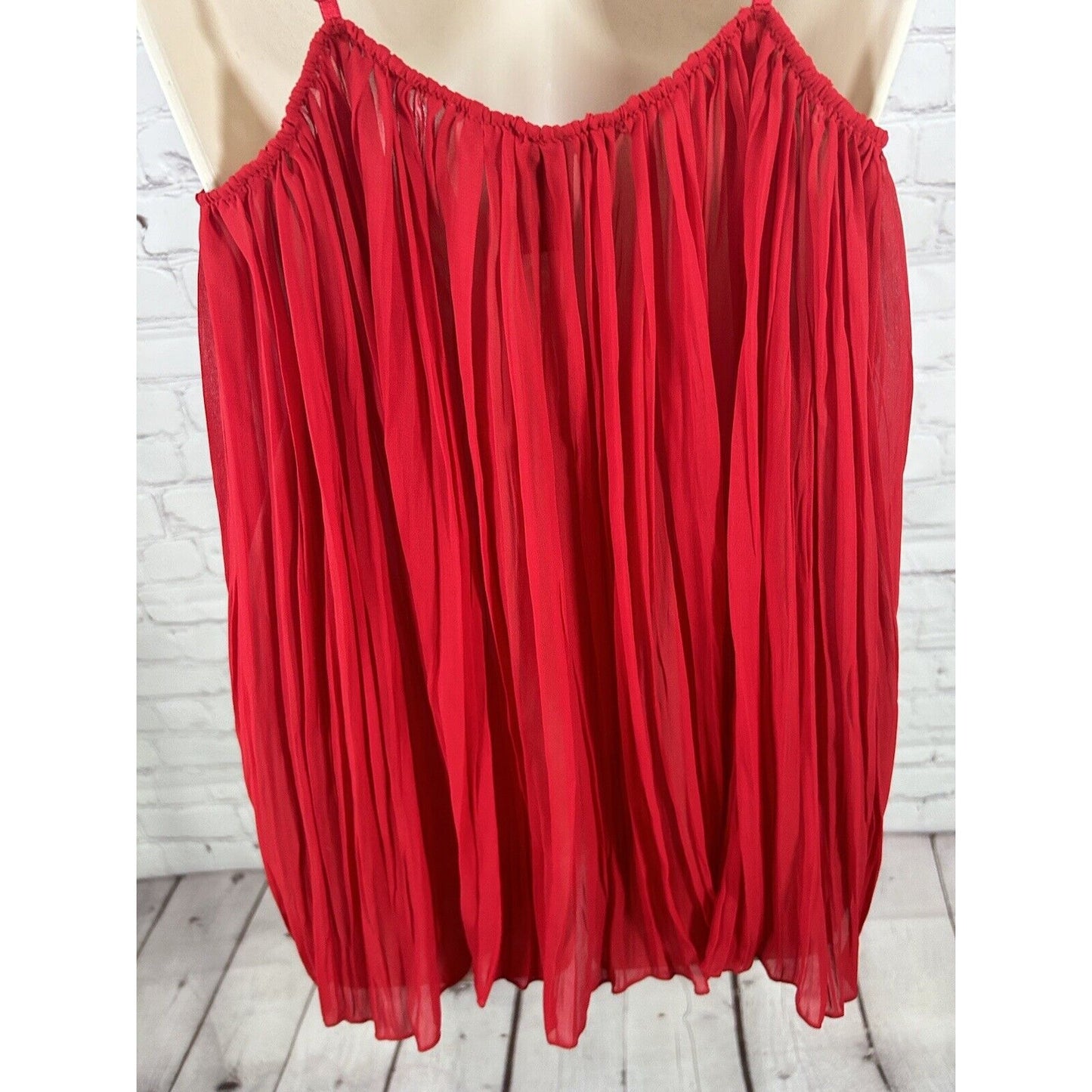 Victoria’s Secret Red Sheer Lace Top Baby Doll Chemise Nightie Women’s Size L