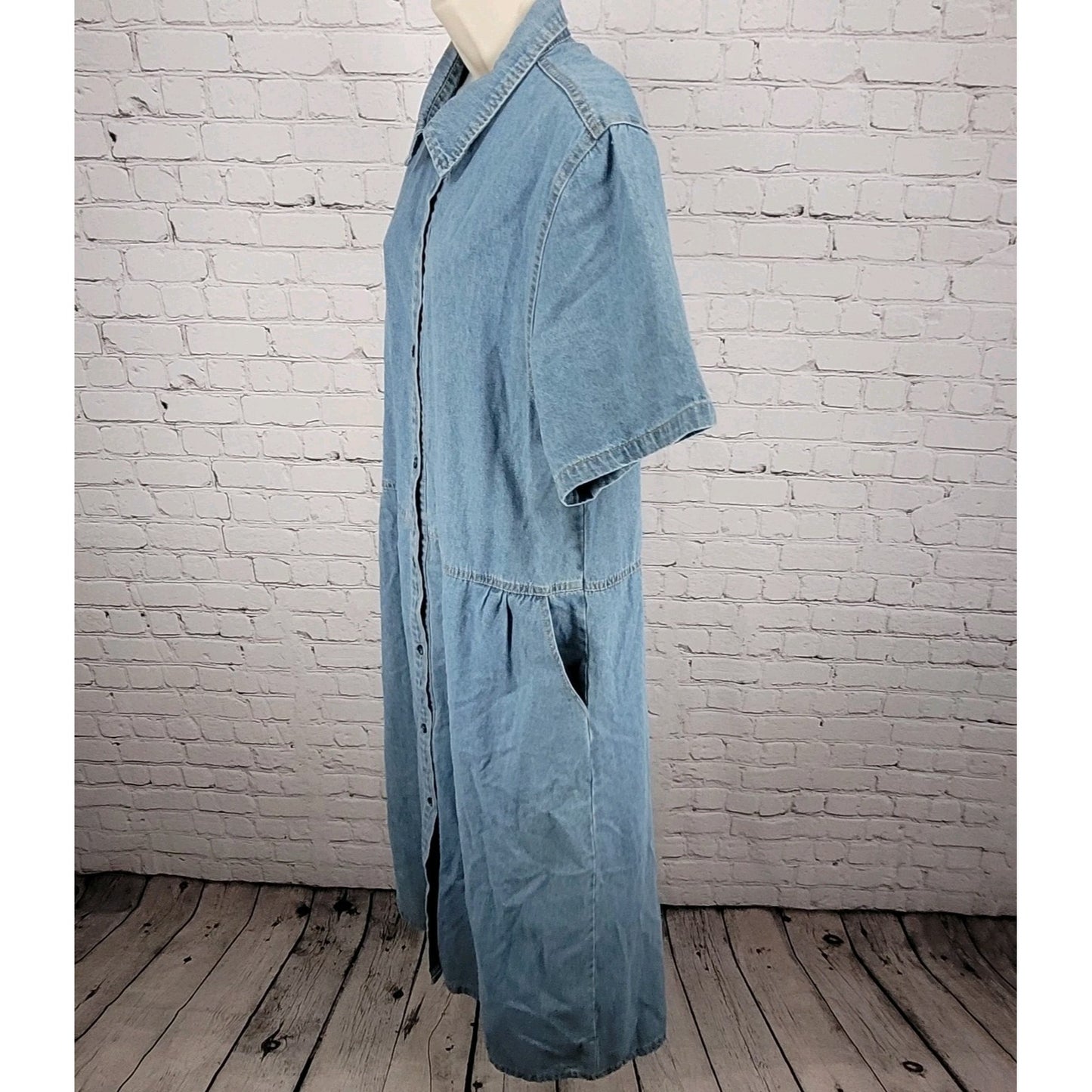 Noracora Blue Denim Buttoned Ruched Pockets Short Sleeve Unlined Dress Size XXL