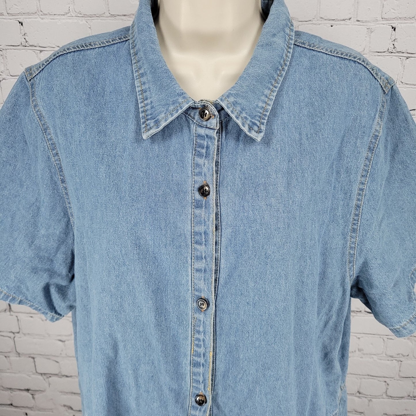 Noracora Blue Denim Buttoned Ruched Pockets Short Sleeve Unlined Dress Size XXL