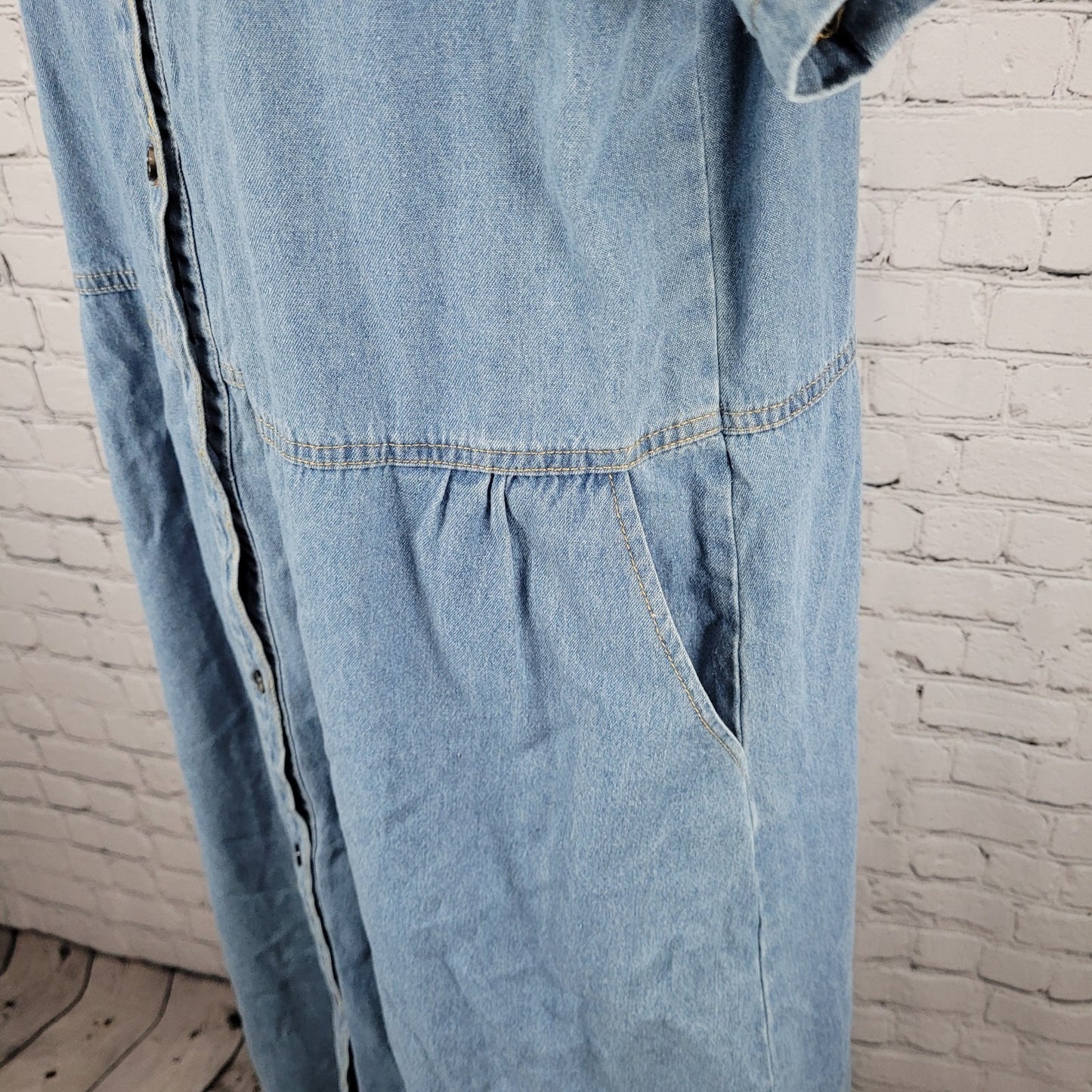 Noracora Blue Denim Buttoned Ruched Pockets Short Sleeve Unlined Dress Size XXL