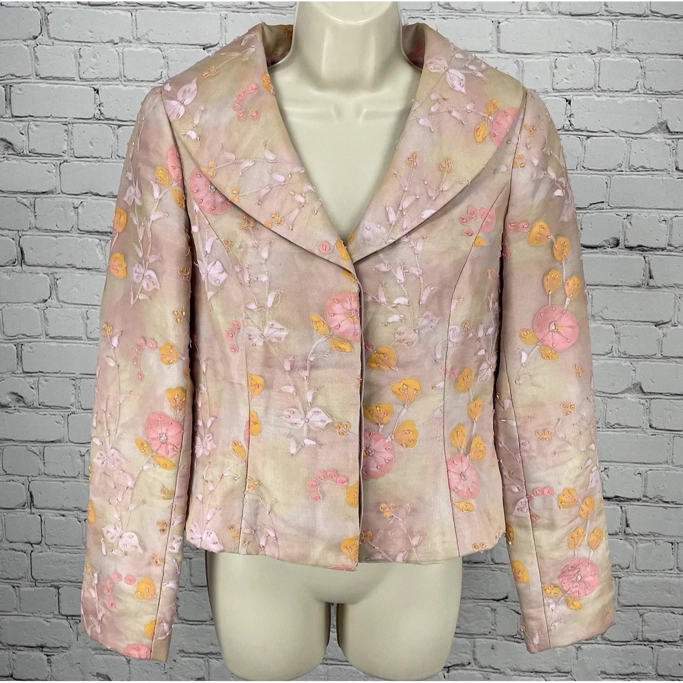 Shani Pink Pastel Floral Silk Chiffon Beaded Lined Button Blazer Jacket USA 6