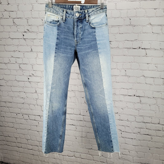BDG Blue Denim 100% Cotton Jessye Distressed Two Tone Jeans Size 24 (24x28.5)