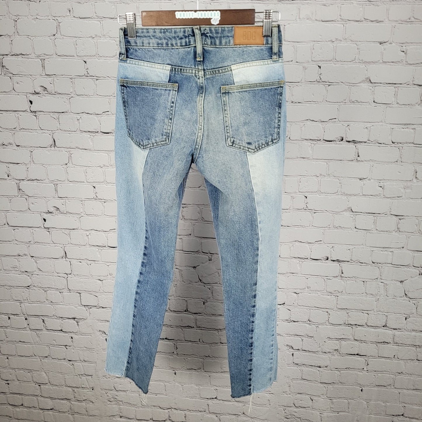 BDG Blue Denim 100% Cotton Jessye Distressed Two Tone Jeans Size 24 (24x28.5)