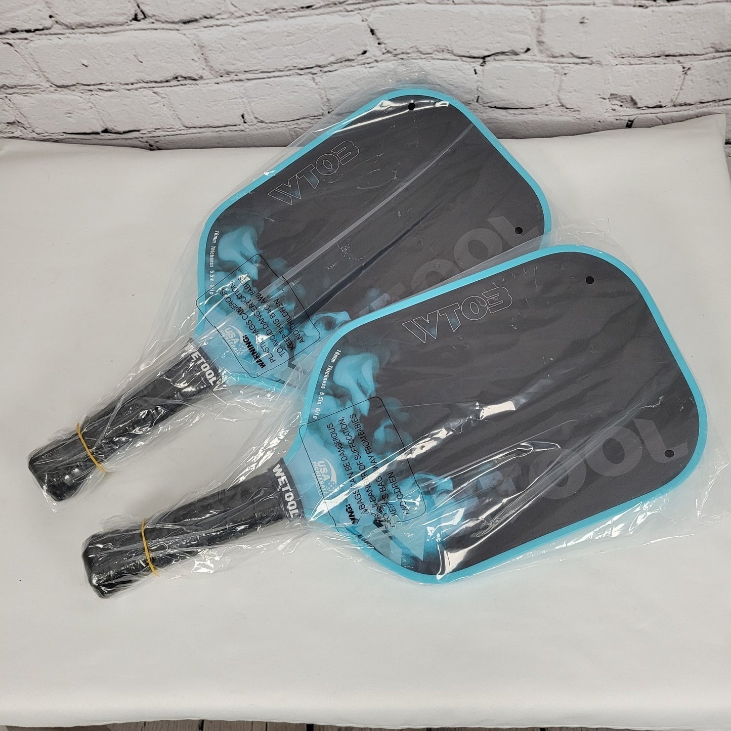 New Wetool WT03 USA Pickleball Approved 16mm Thickness 5.5" Grip Paddles Set 2