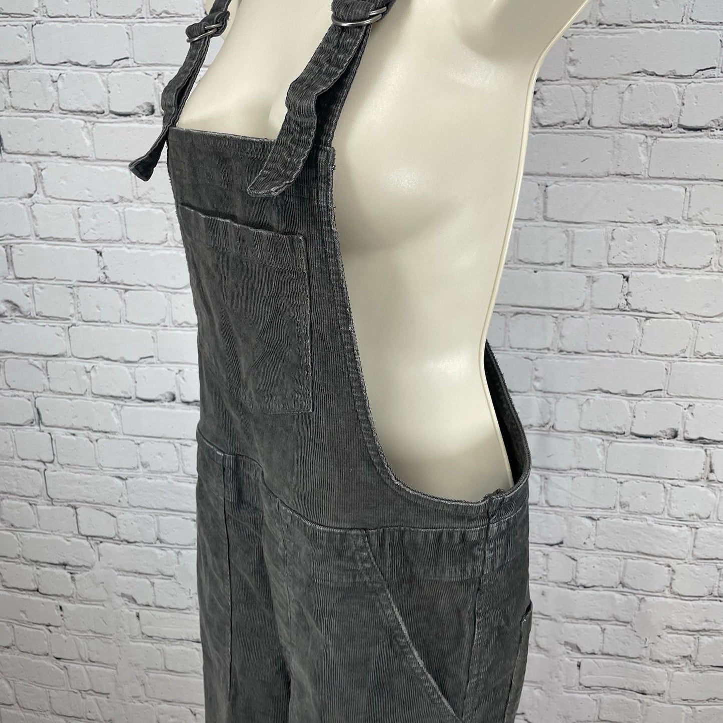 Aerie Grey Soft Corduroy Raw Hem Tapered Leg Stretch Overalls Pockets Size XS