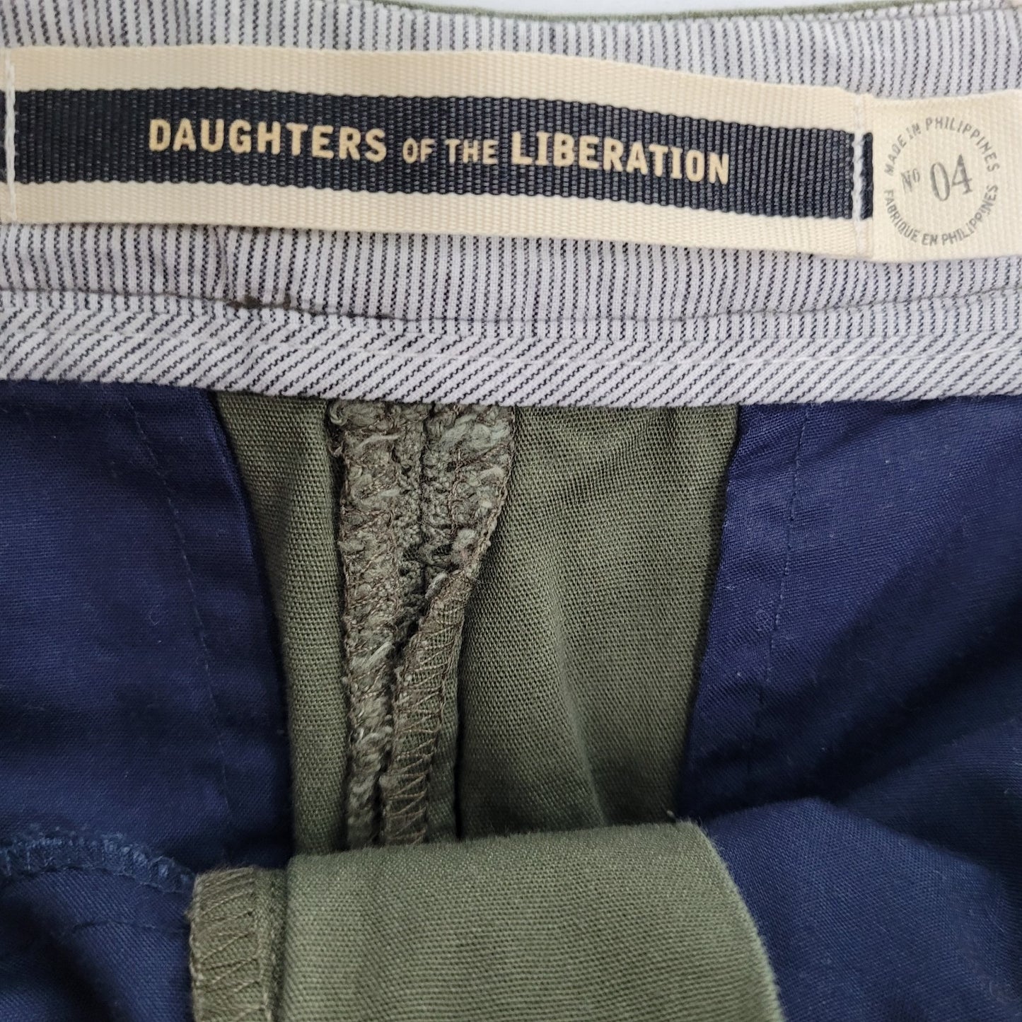Daughters Of The Liberation Anthropologie Green Crochet Shorts Size 4 (30x3)