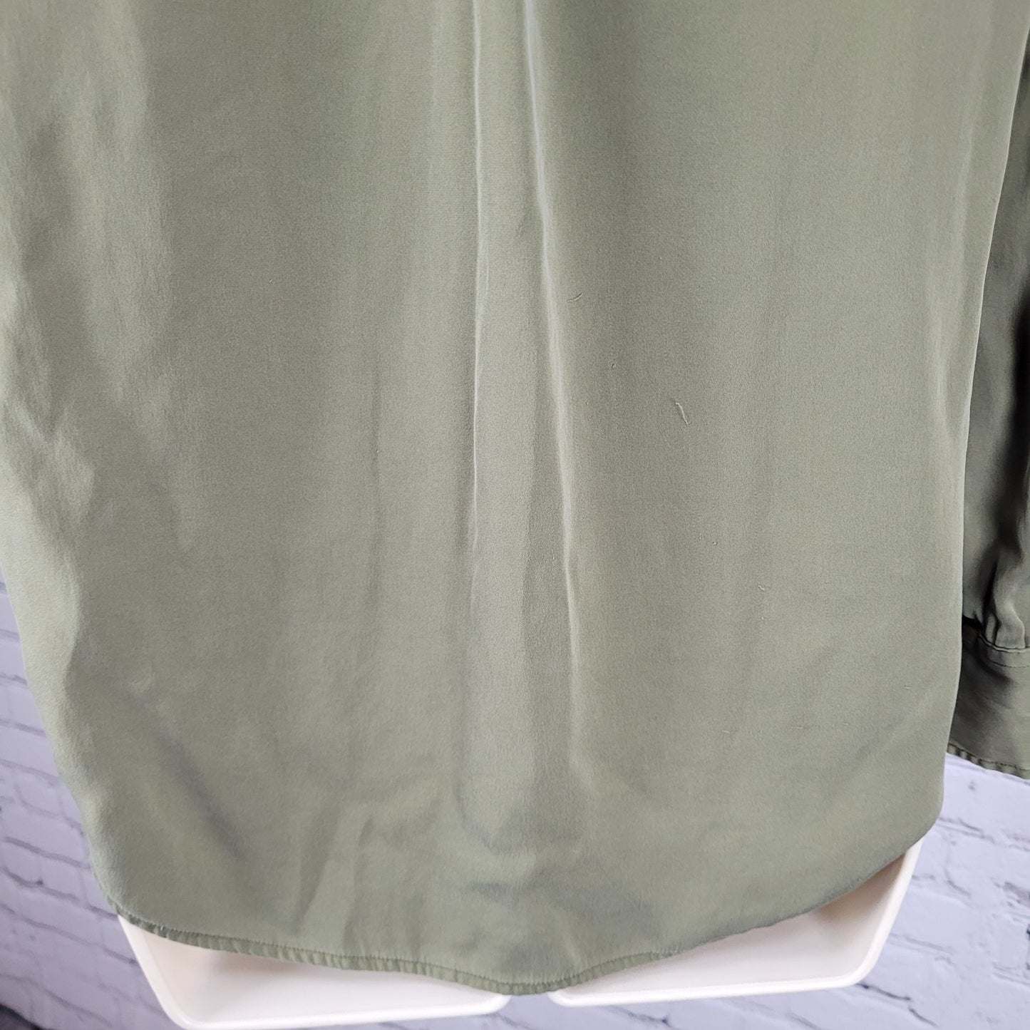 Quince Green Silk Stretch Button Up Long Sleeve Top Shirt Size Small S