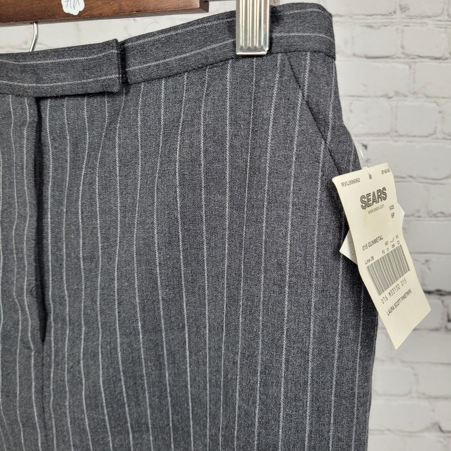VTG NWT Laura Scott Gunmetal Grey Wool Blend Pinstriped Lined Skirt Size 6P