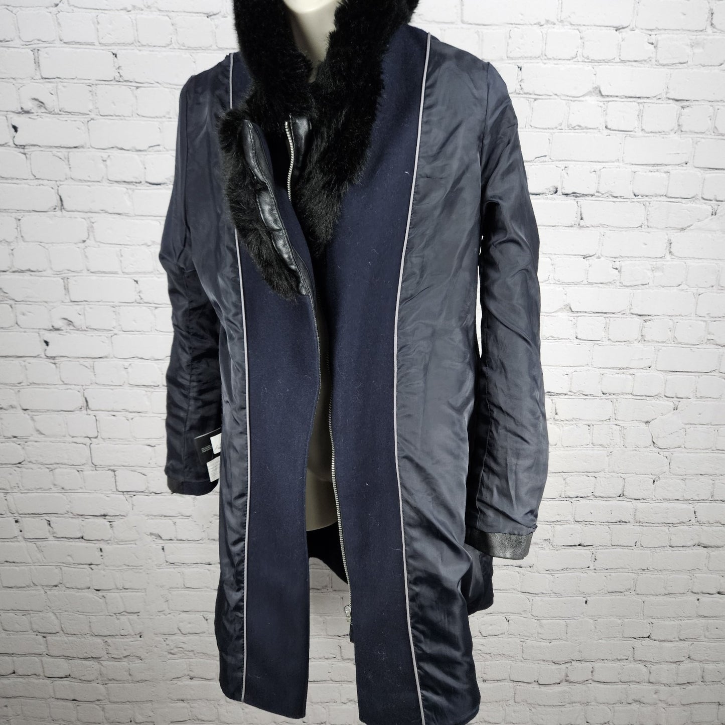 Via Spiga Blue Black Wool Blend Faux Leather Faux Fur Collar Belted Zip Coat 10