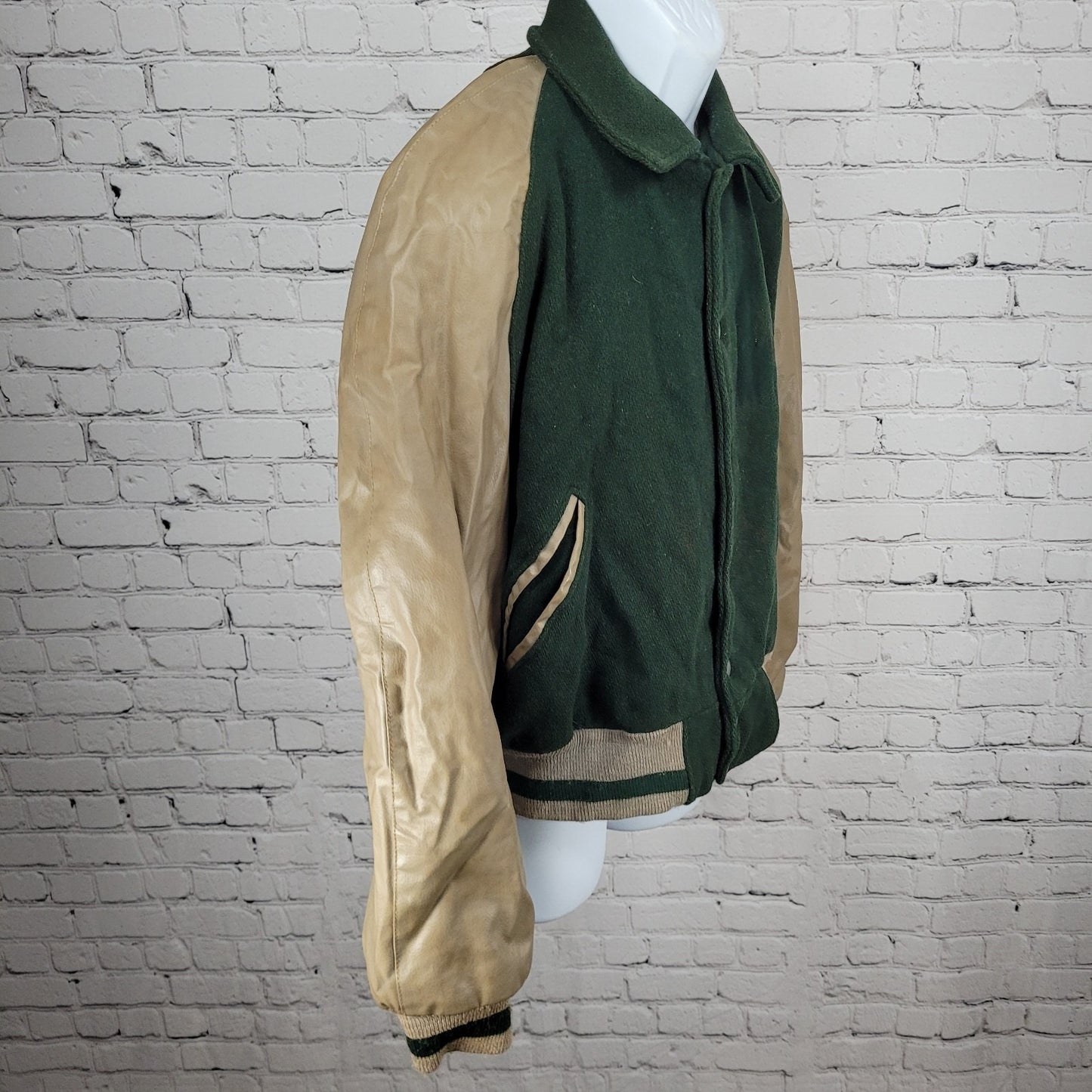VTG Naugalite Green Tan Snap Pockets Collared Lined Varsity Bomber Jacket XL