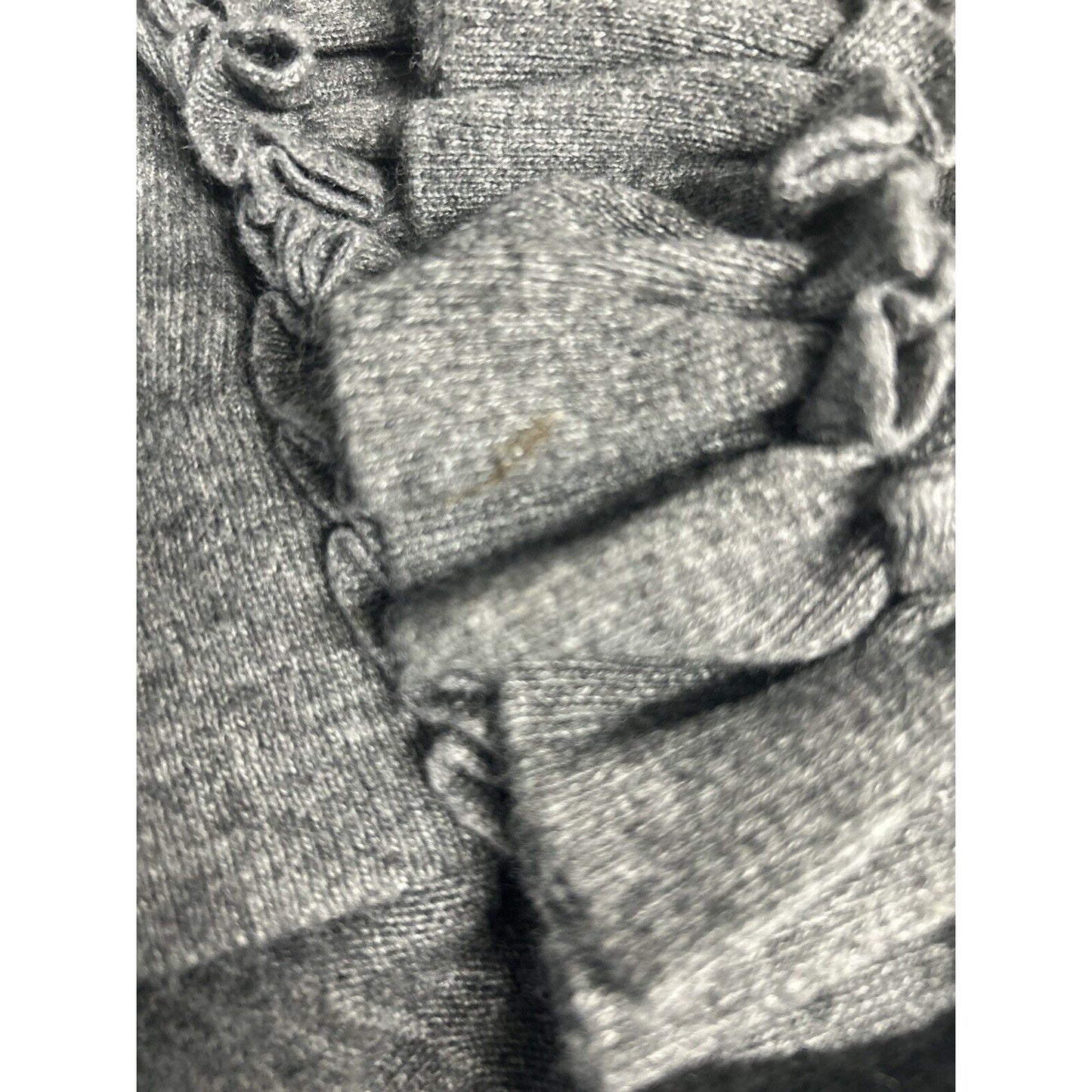 Anthropologie Tabitha Gray Ruffled Tight Knit 3/4 Sleeve Cardigan Size Medium M
