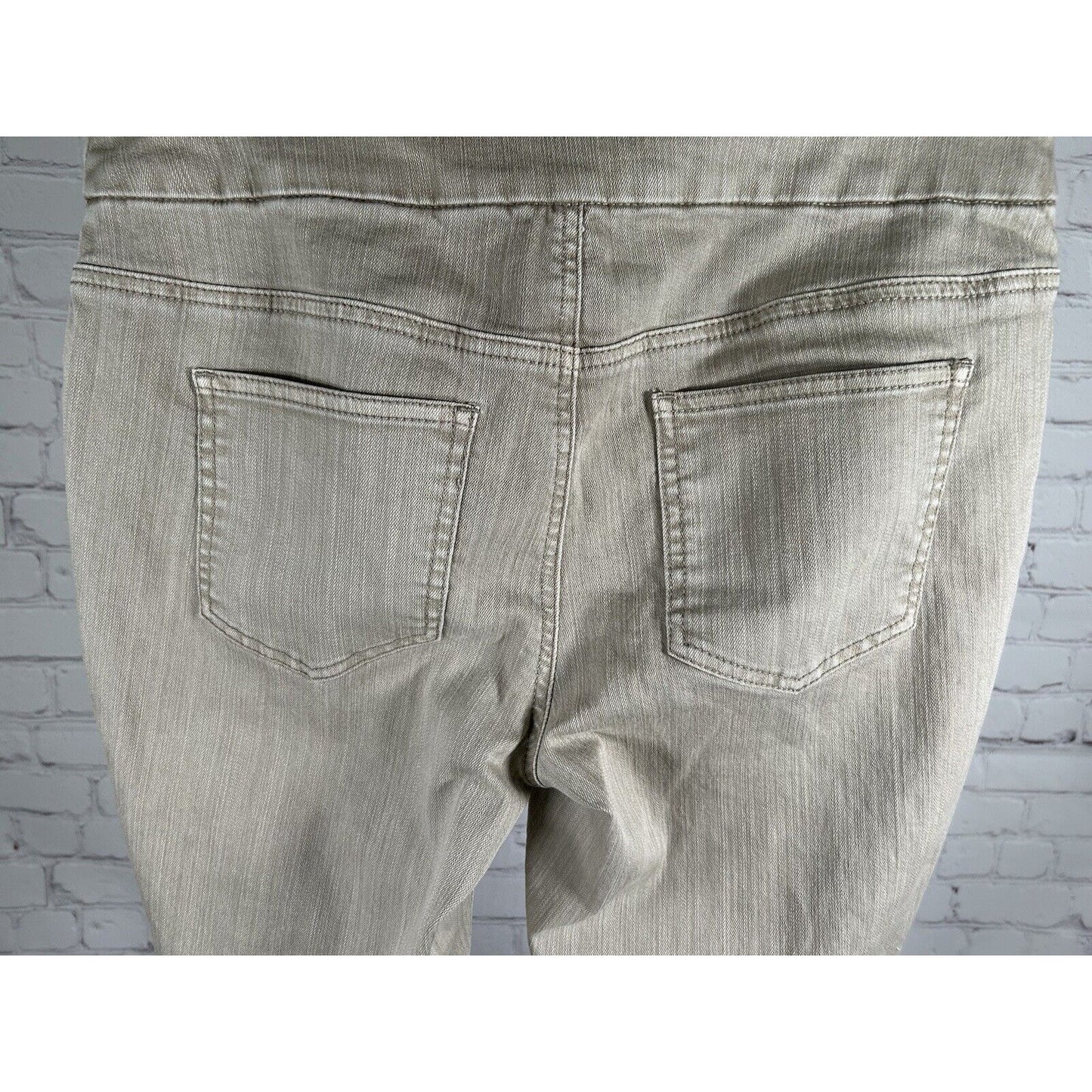 Chico’s Light Brown Pull On Skinny Leg High Rise Women’s Jeggings Sz 8 (32 x 29)