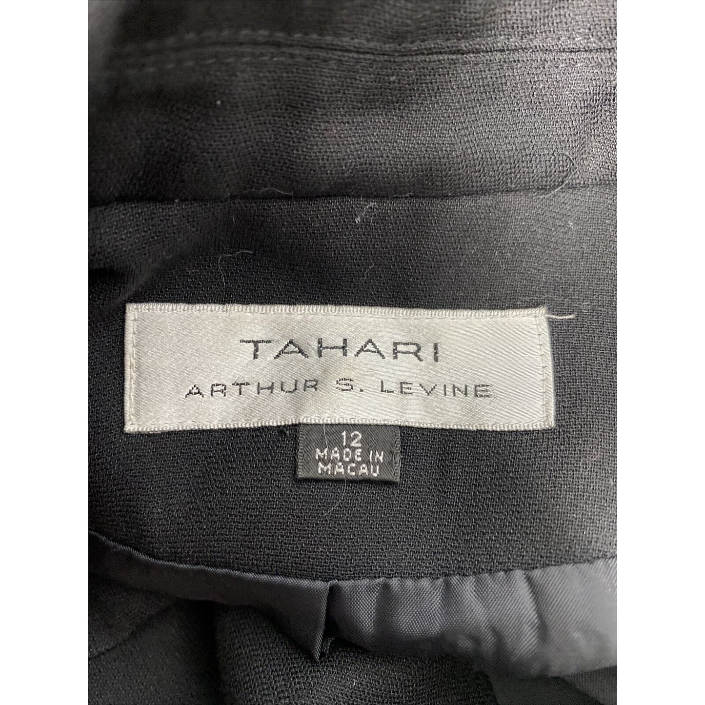Tahari Arthur S Levine Black 3 Button Peak Lapel Blazer Jacket Women’s Size 12
