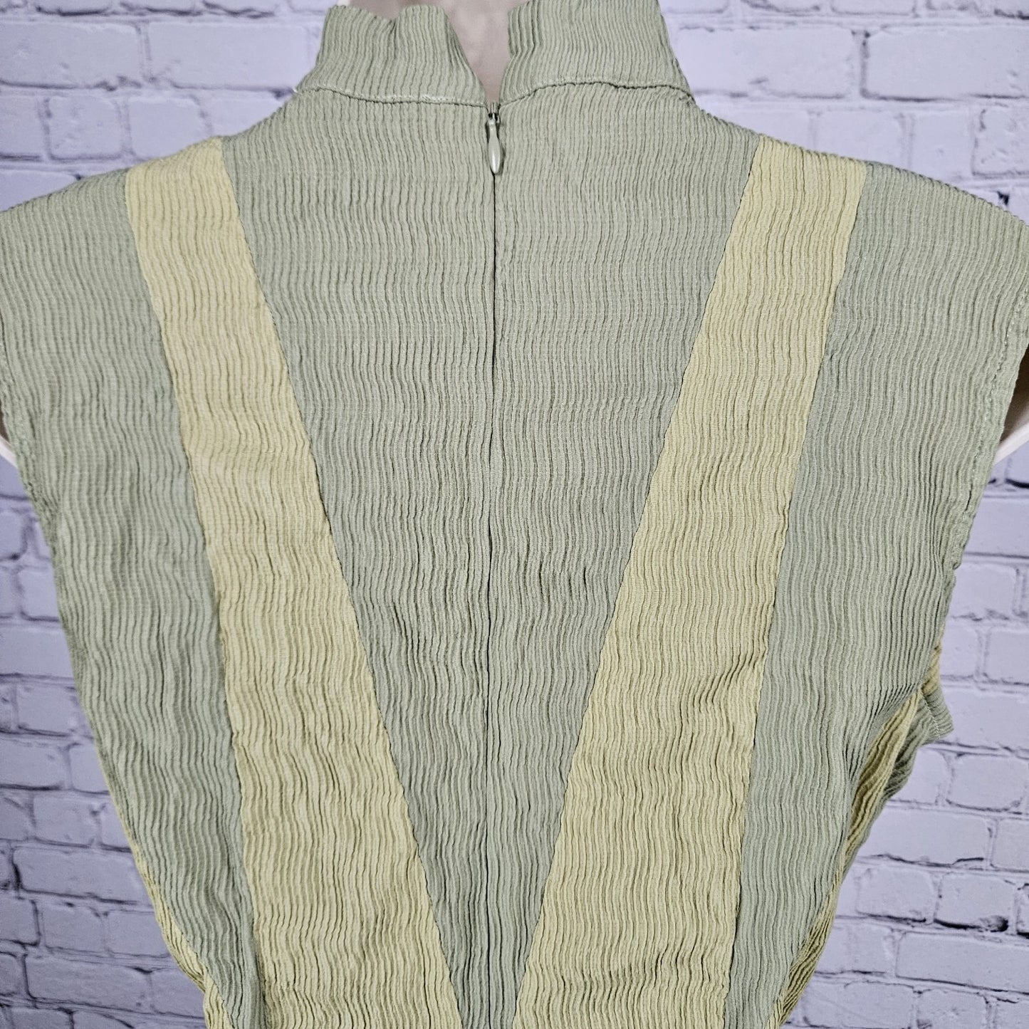 Buru Green Textured Braided Belt Sleeveless Zip Mock Neck Midi Dress Small S