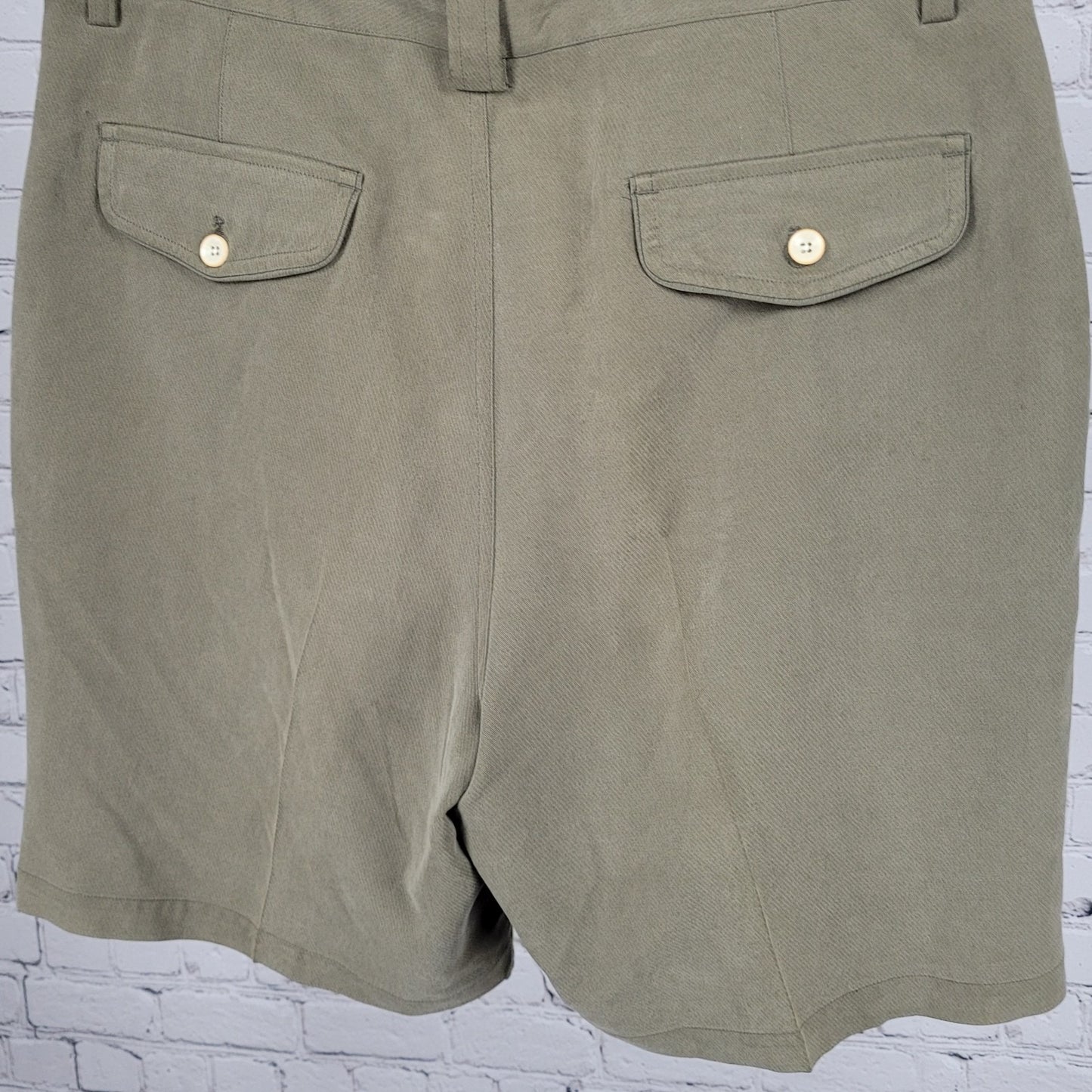 Caribbean Green 100% Silk Pleated Front Pockets Casual Shorts 36 (36x8.5)