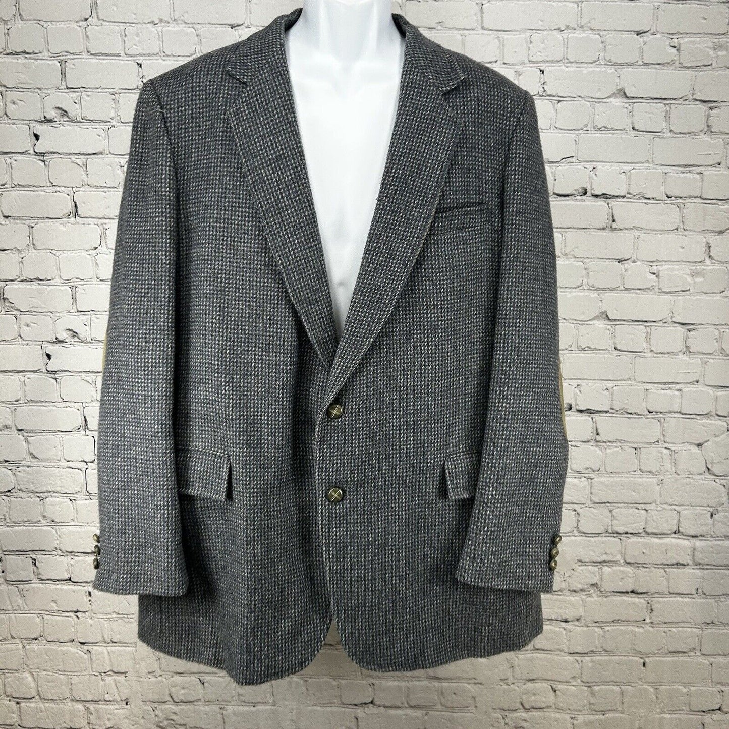 VTG John Peel Ltd Gray Blue Shepherds Check Elbow Patch Sport Coat Size 44