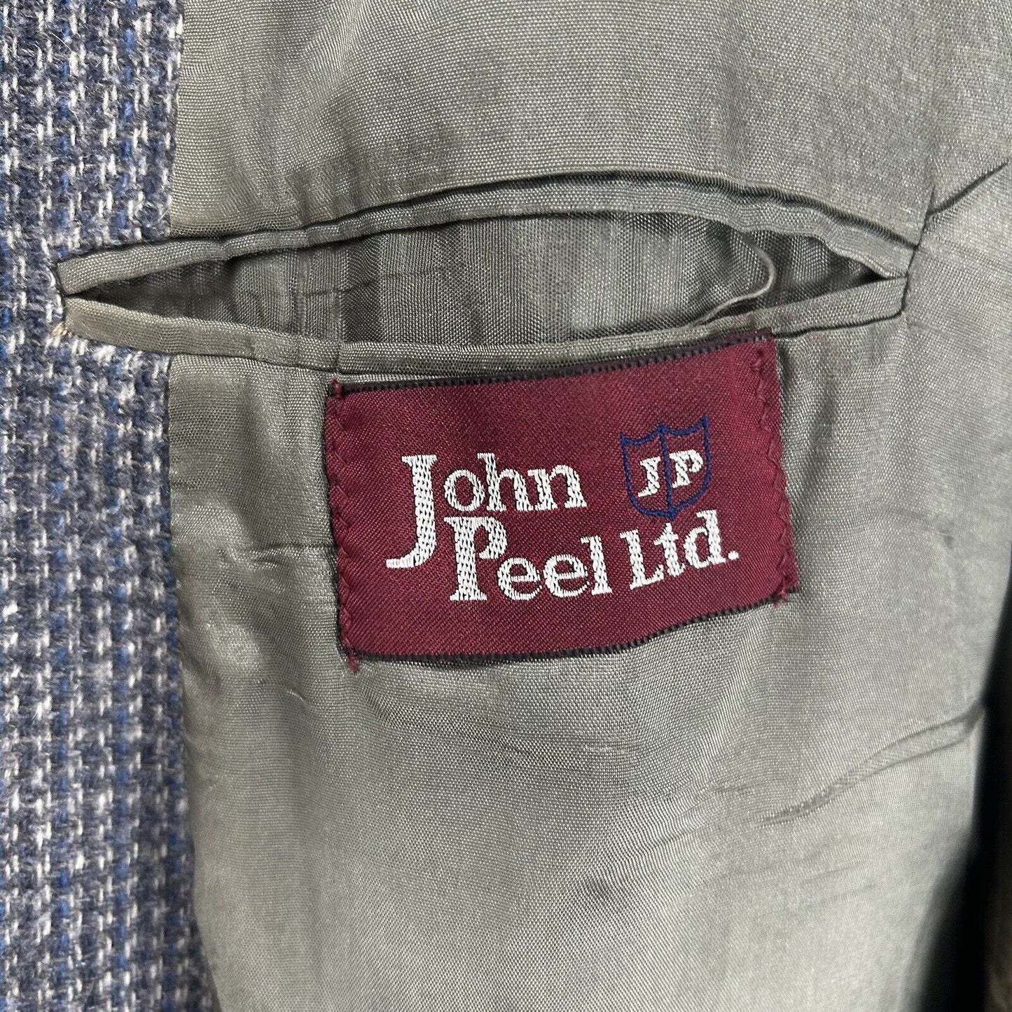 VTG John Peel Ltd Gray Blue Shepherds Check Elbow Patch Sport Coat Size 44